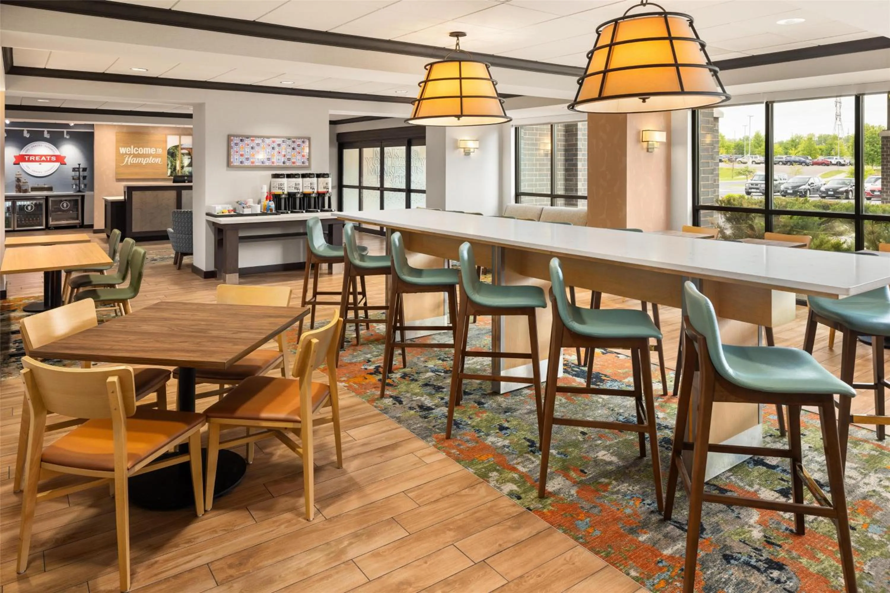 Lobby or reception in Hampton Inn Minneapolis-Roseville,MN