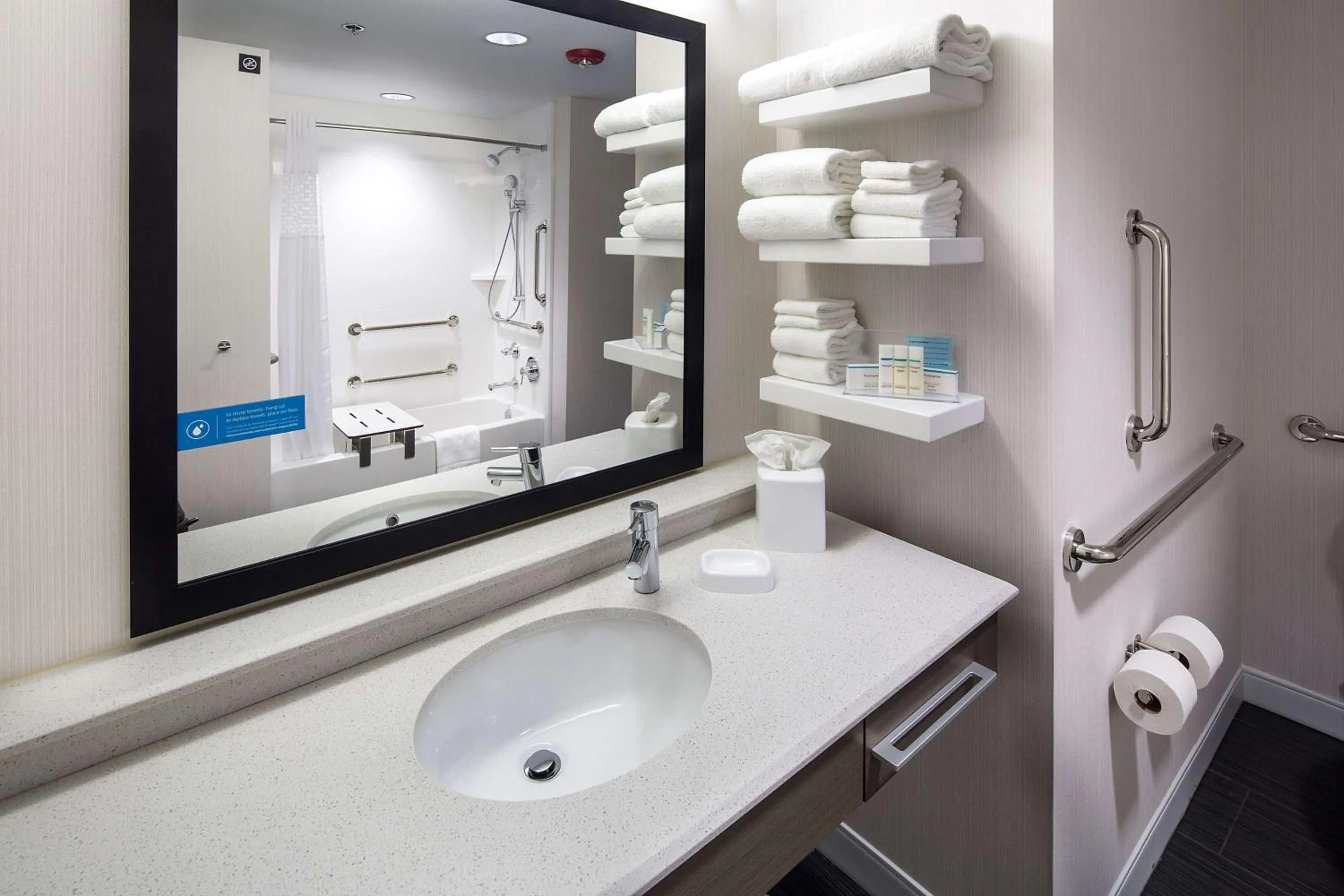 Bathroom in Hampton Inn & Suites Page - Lake Powell