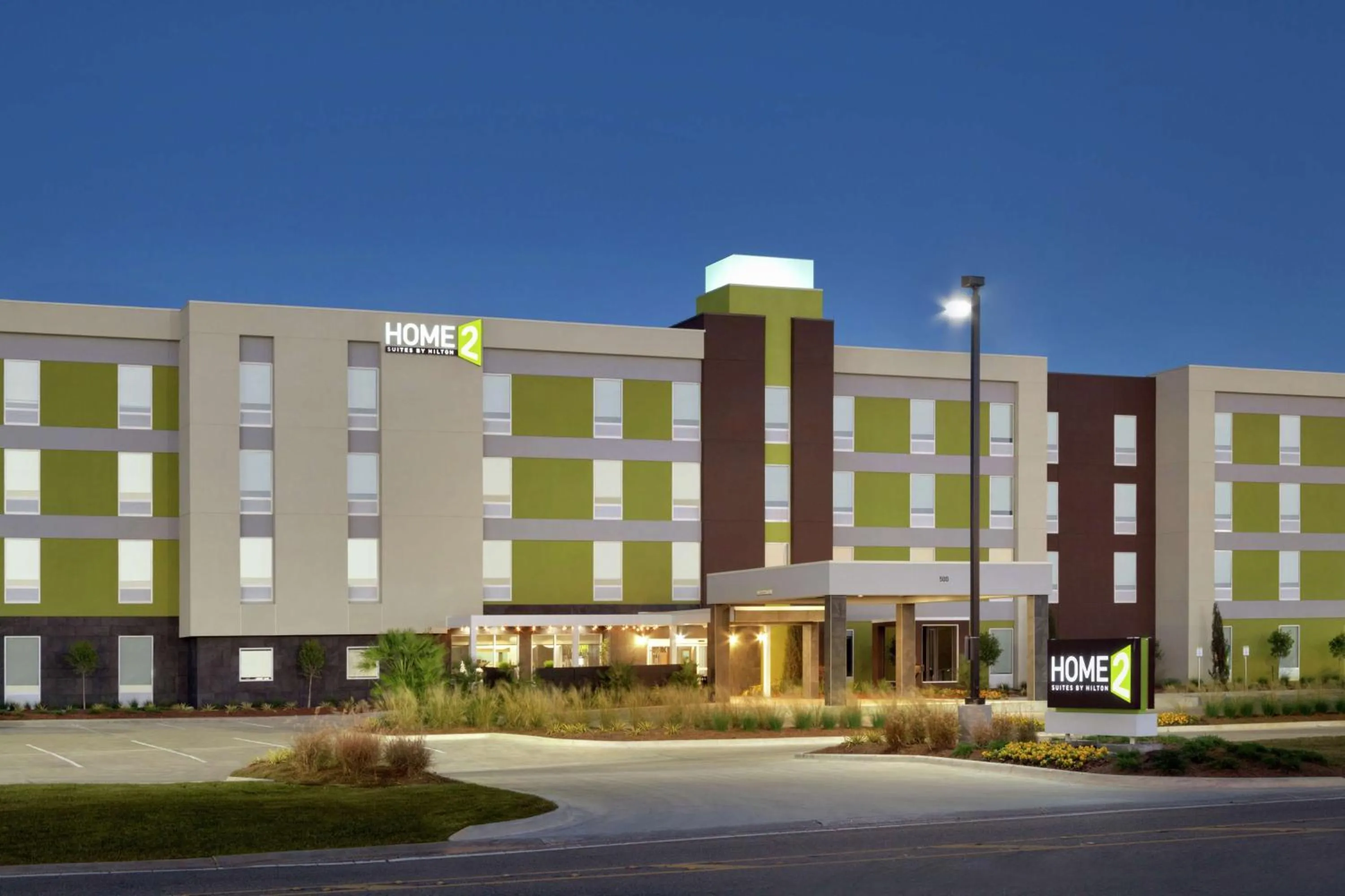 Property building in Home2 Suites by Hilton West Monroe