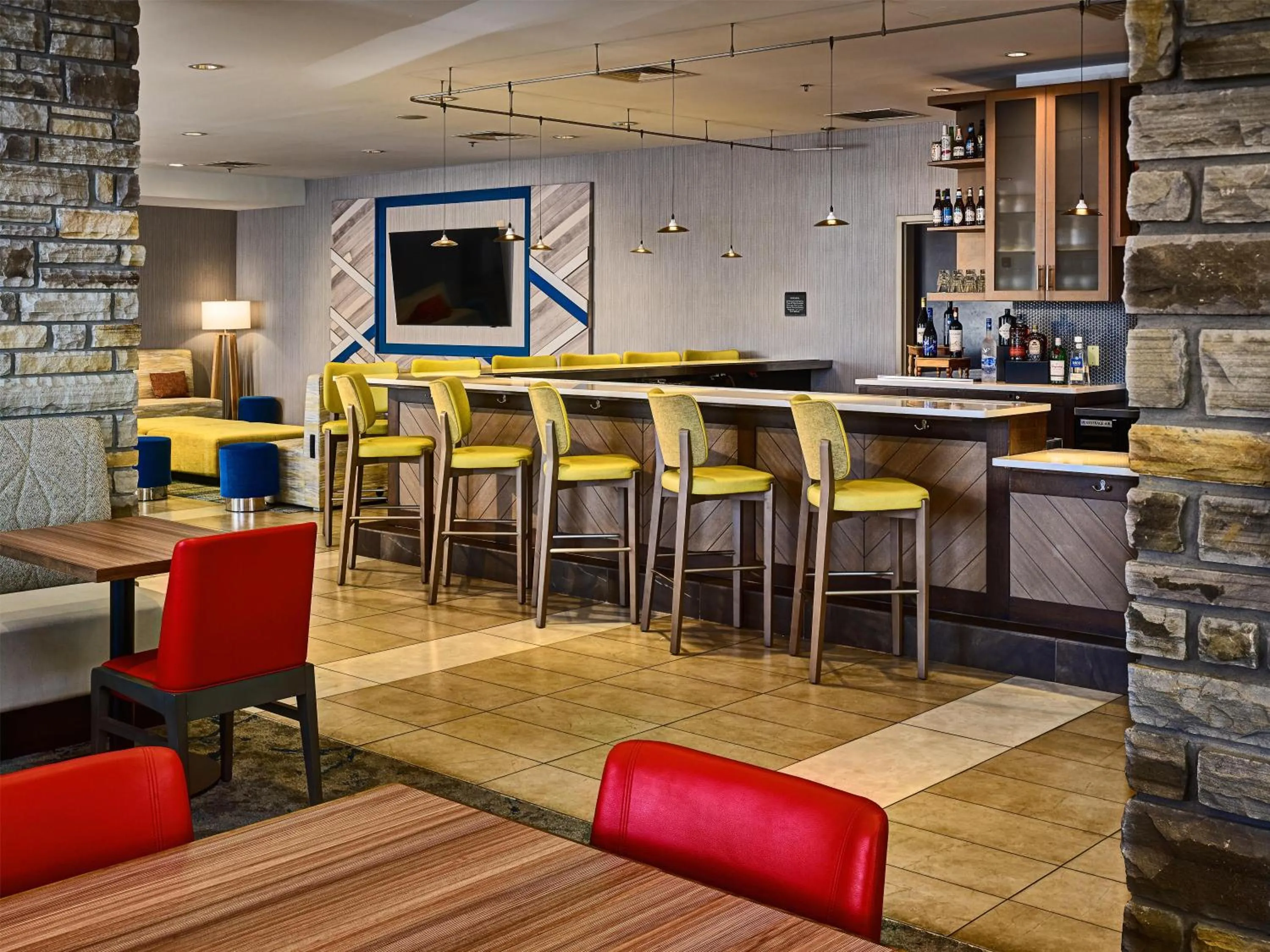 Lounge or bar in Hilton Garden Inn Pigeon Forge