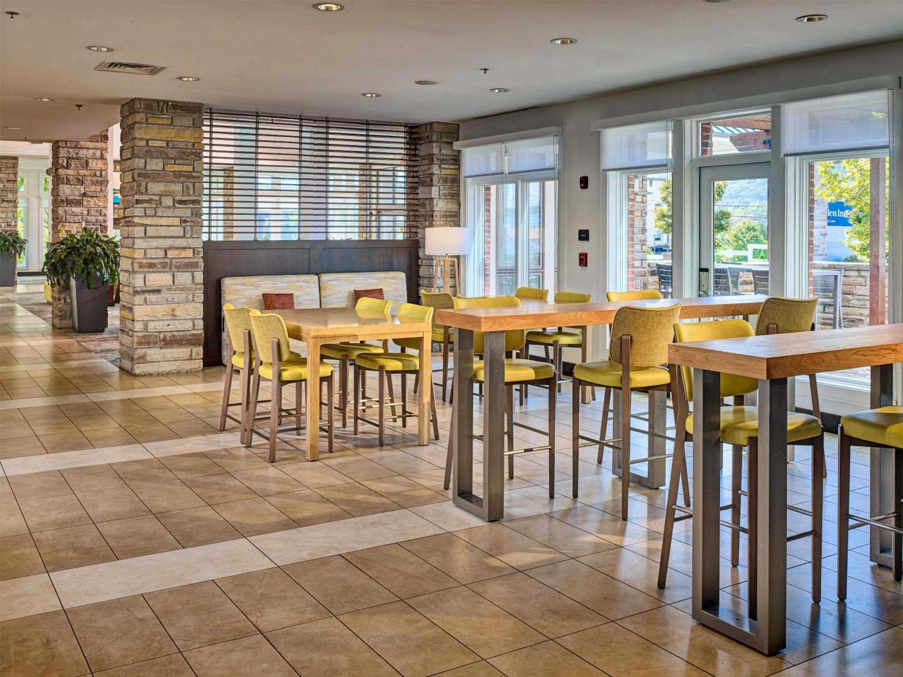 Lobby or reception in Hilton Garden Inn Pigeon Forge