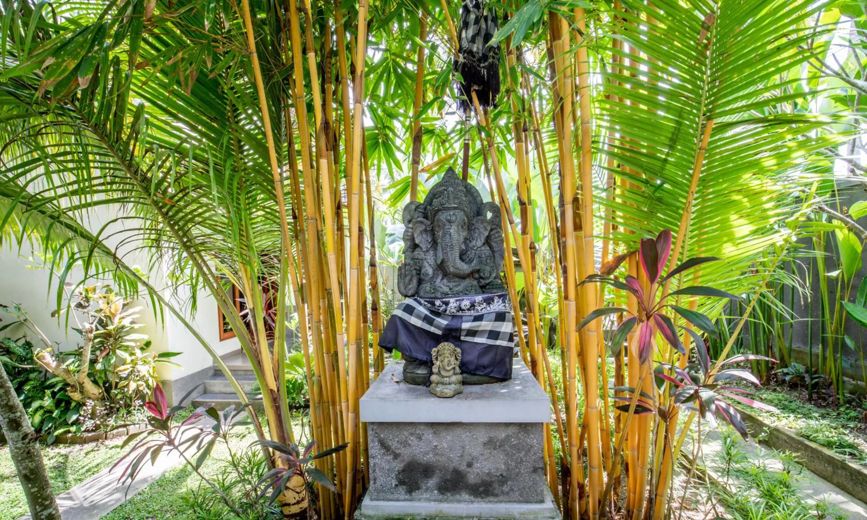 Property building in Sisin Ubud View