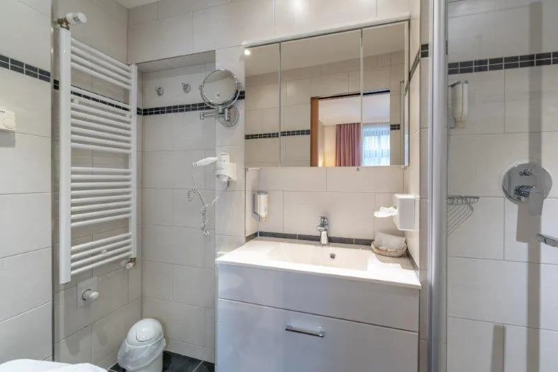 Bathroom in Stolberger Hof