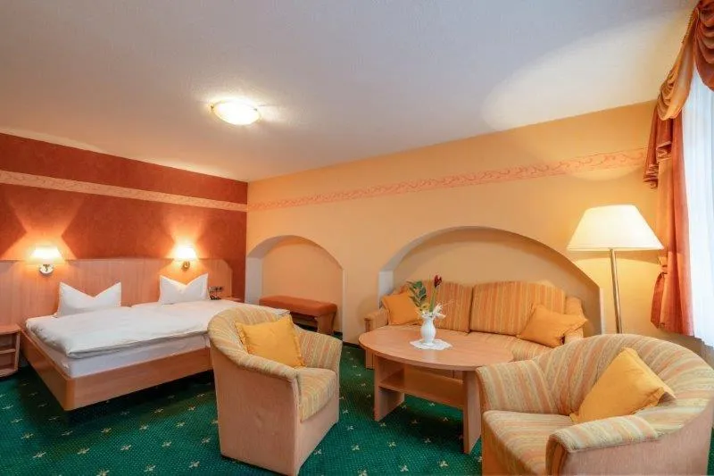 Photo of the whole room, Bed in Stolberger Hof