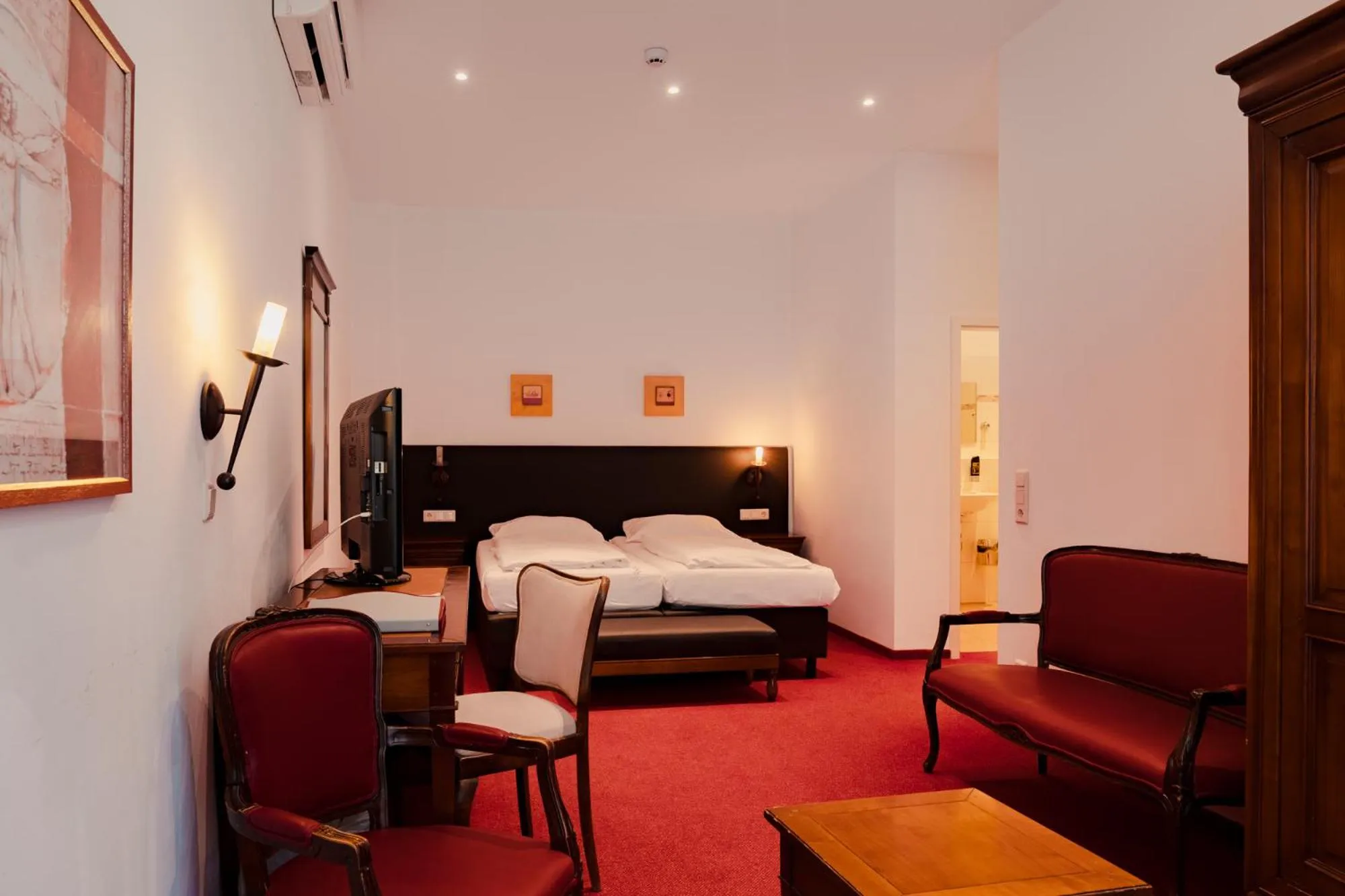 Bed in Hotel & Gasthaus Backmulde