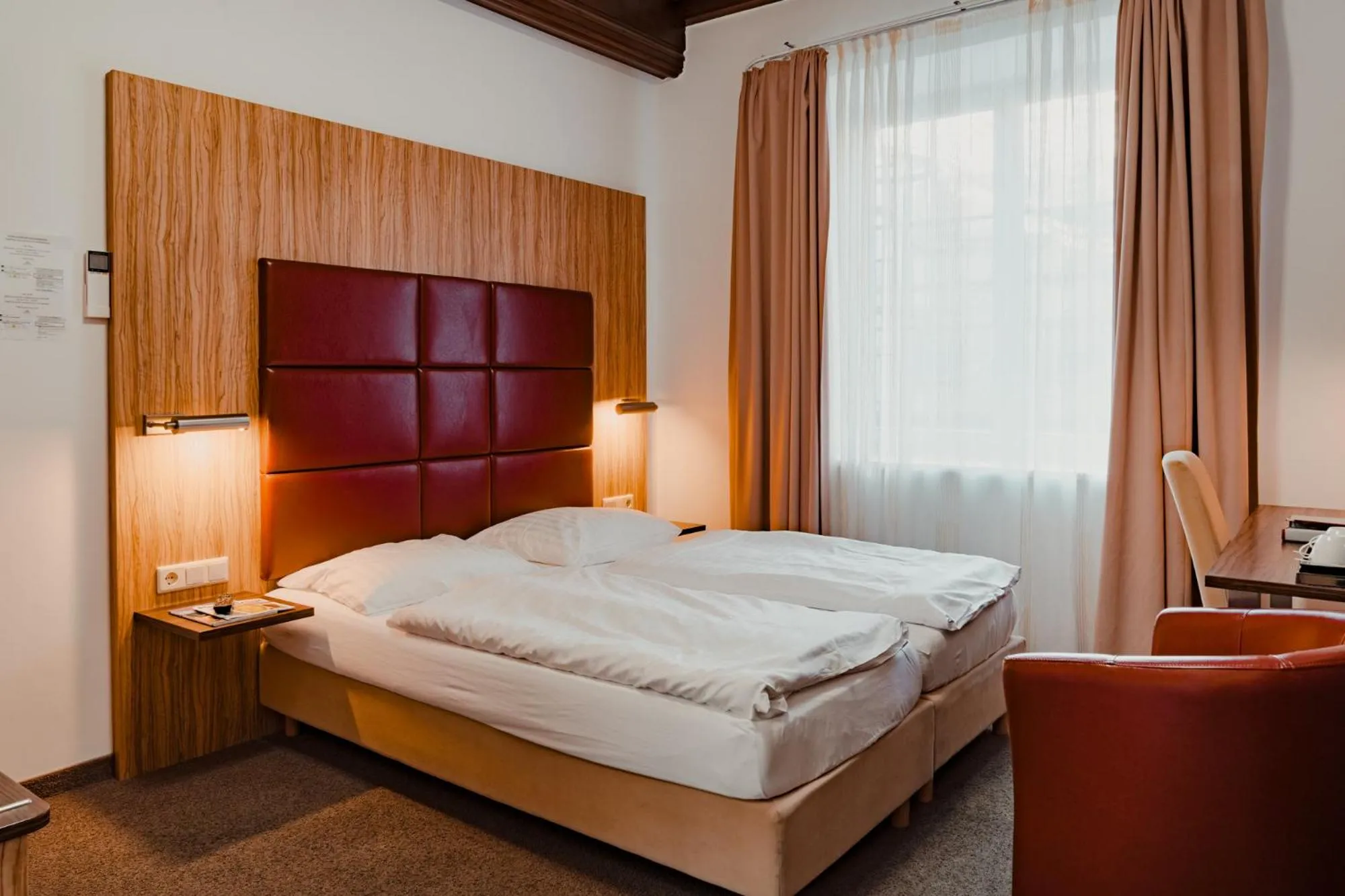 Property building, Bed in Hotel & Gasthaus Backmulde