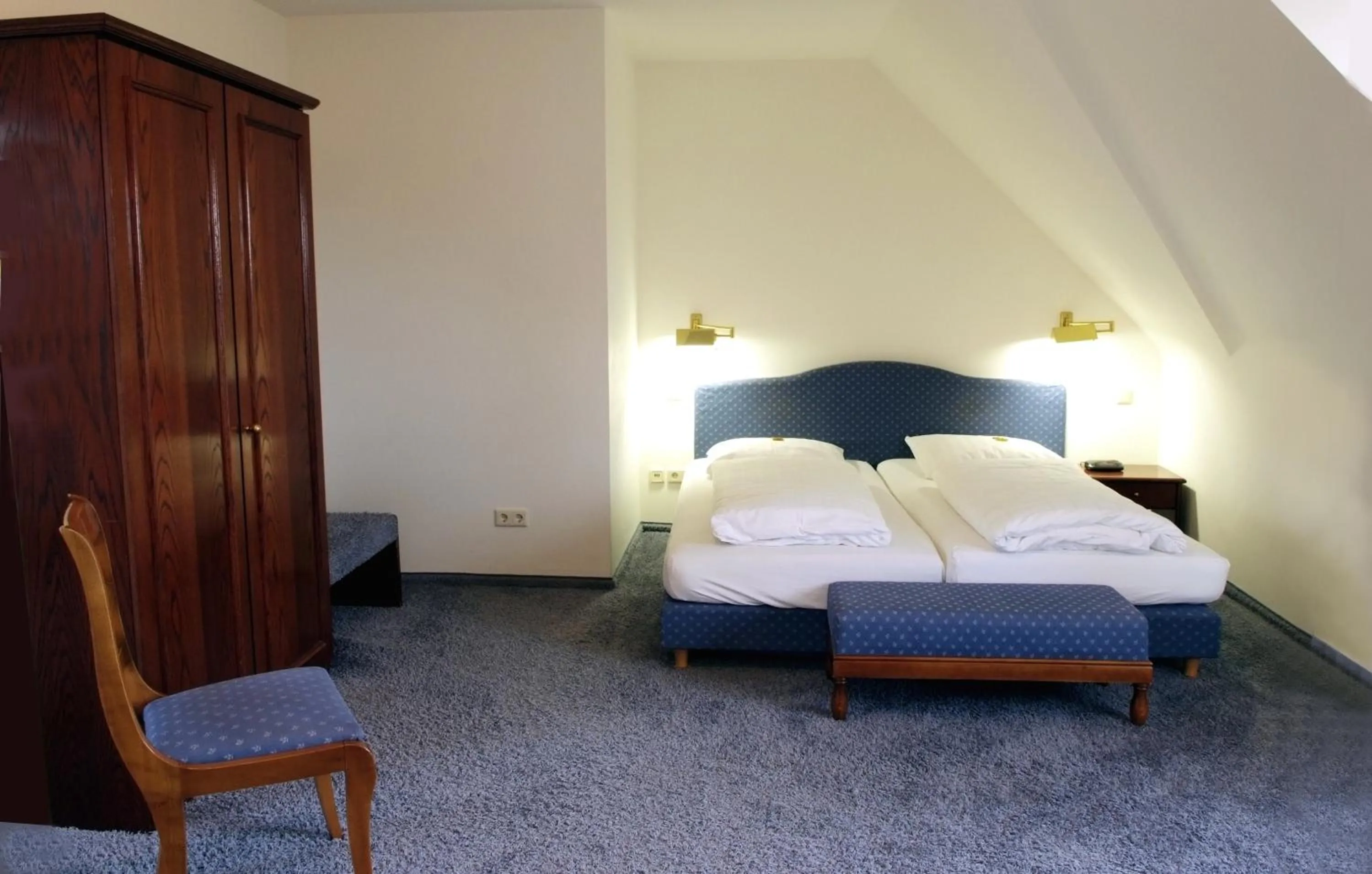 Photo of the whole room, Bed in Hotel & Gasthaus Backmulde