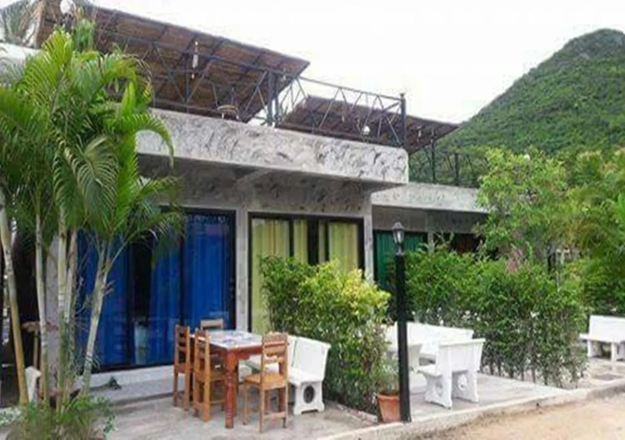 ไอรัก รีสอร์ท อ่าวมะนาว