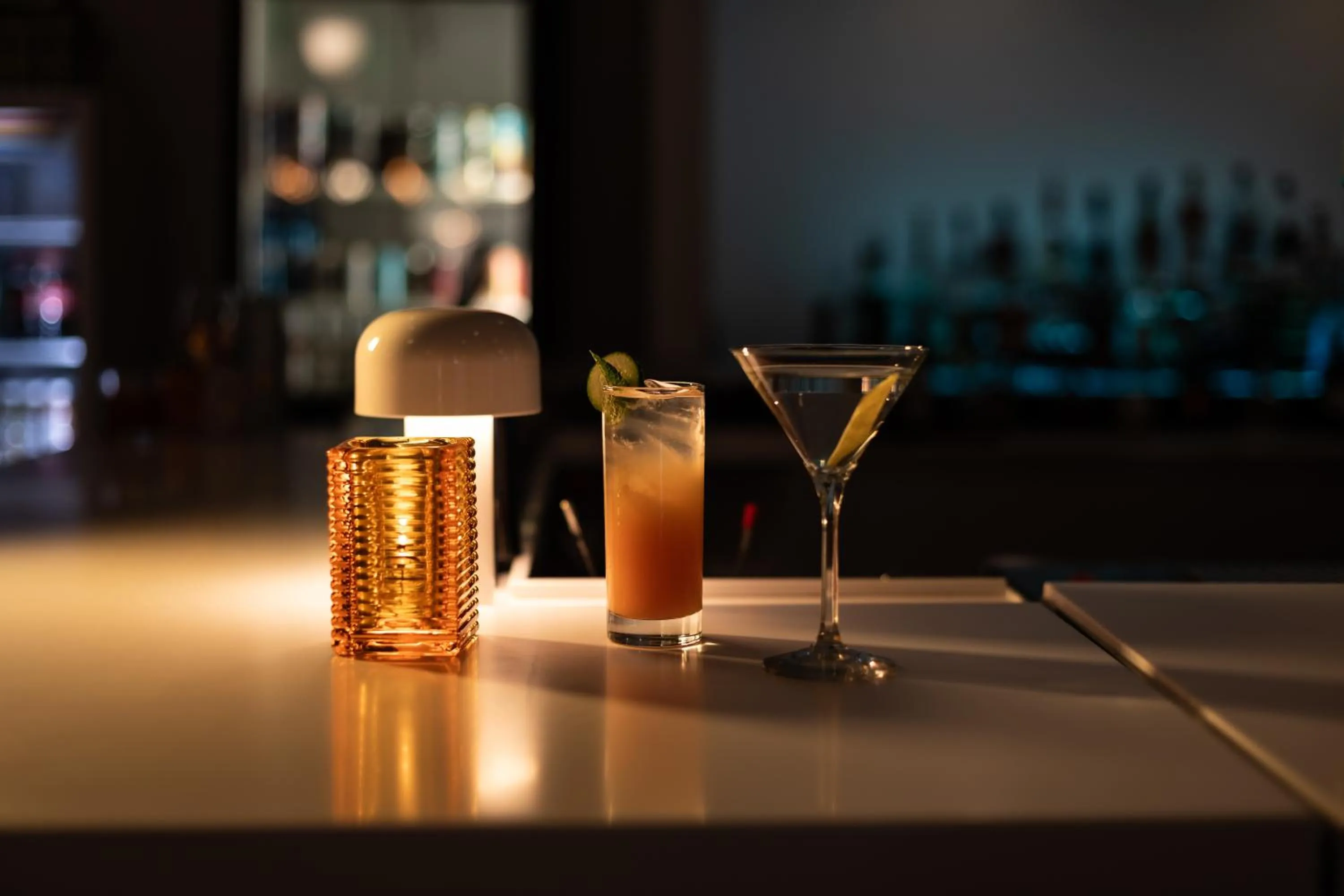 Restaurant/places to eat in Hotel Burbank