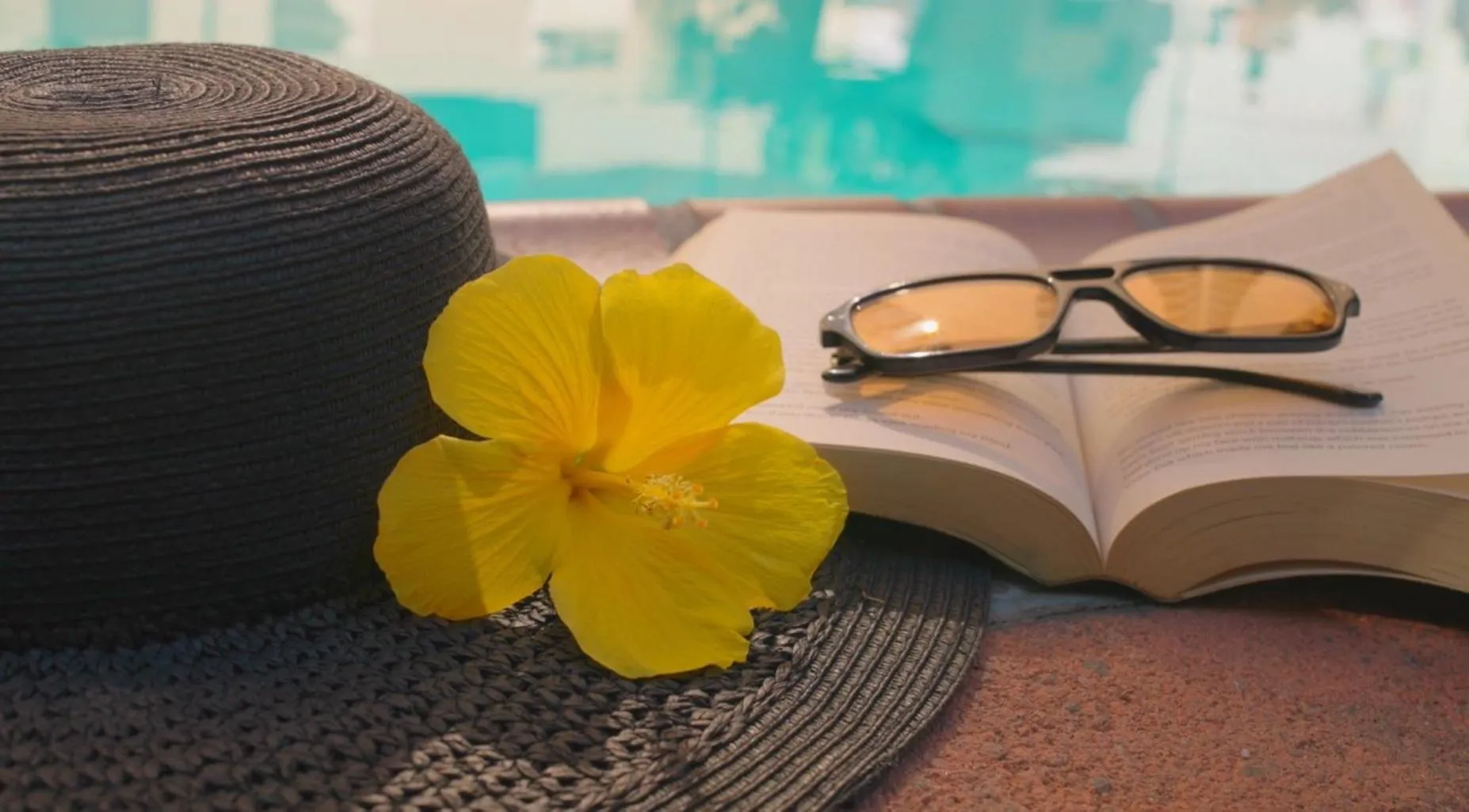 Swimming pool in Hotel Burbank