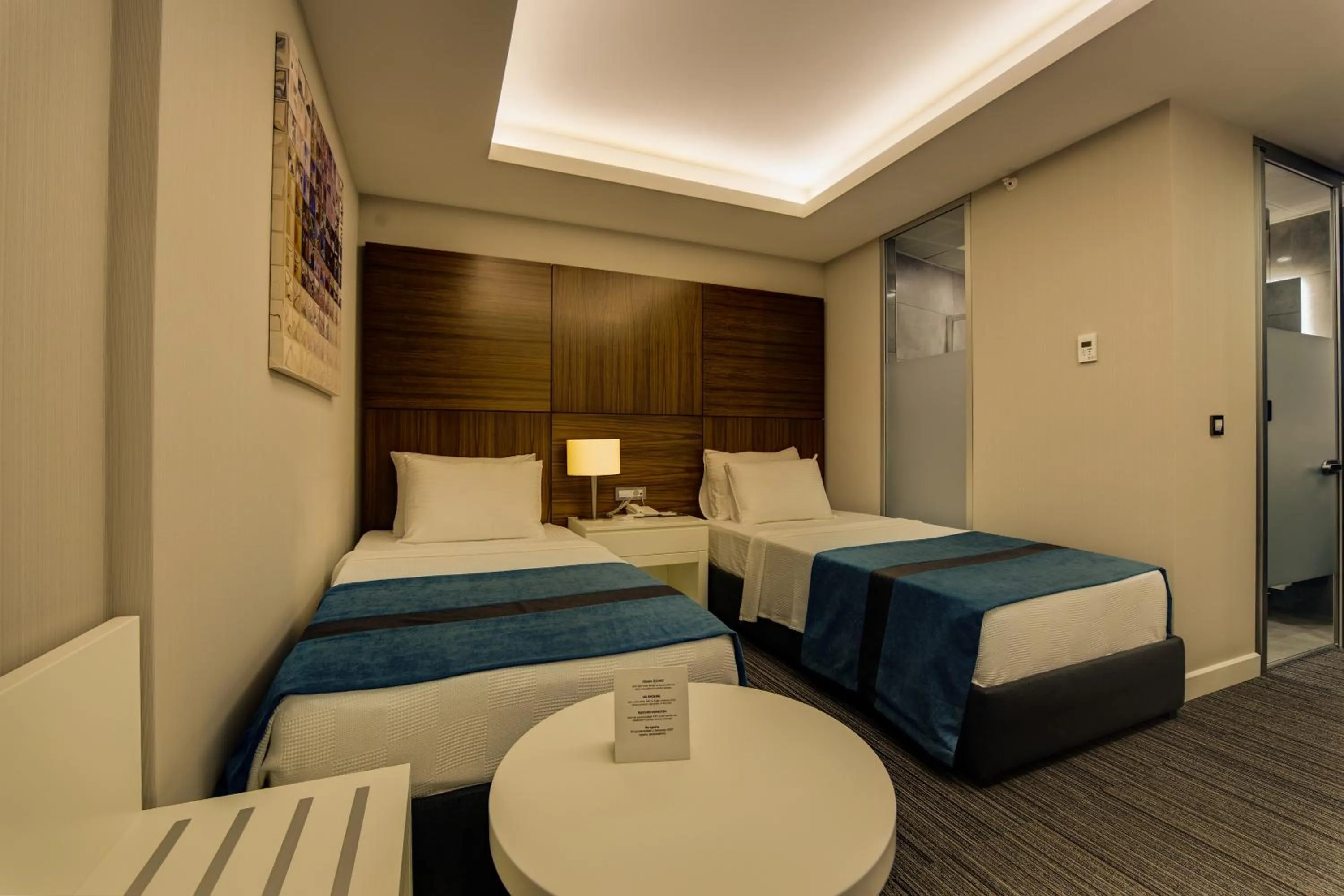 Bedroom, Bed in The Menord Hotel