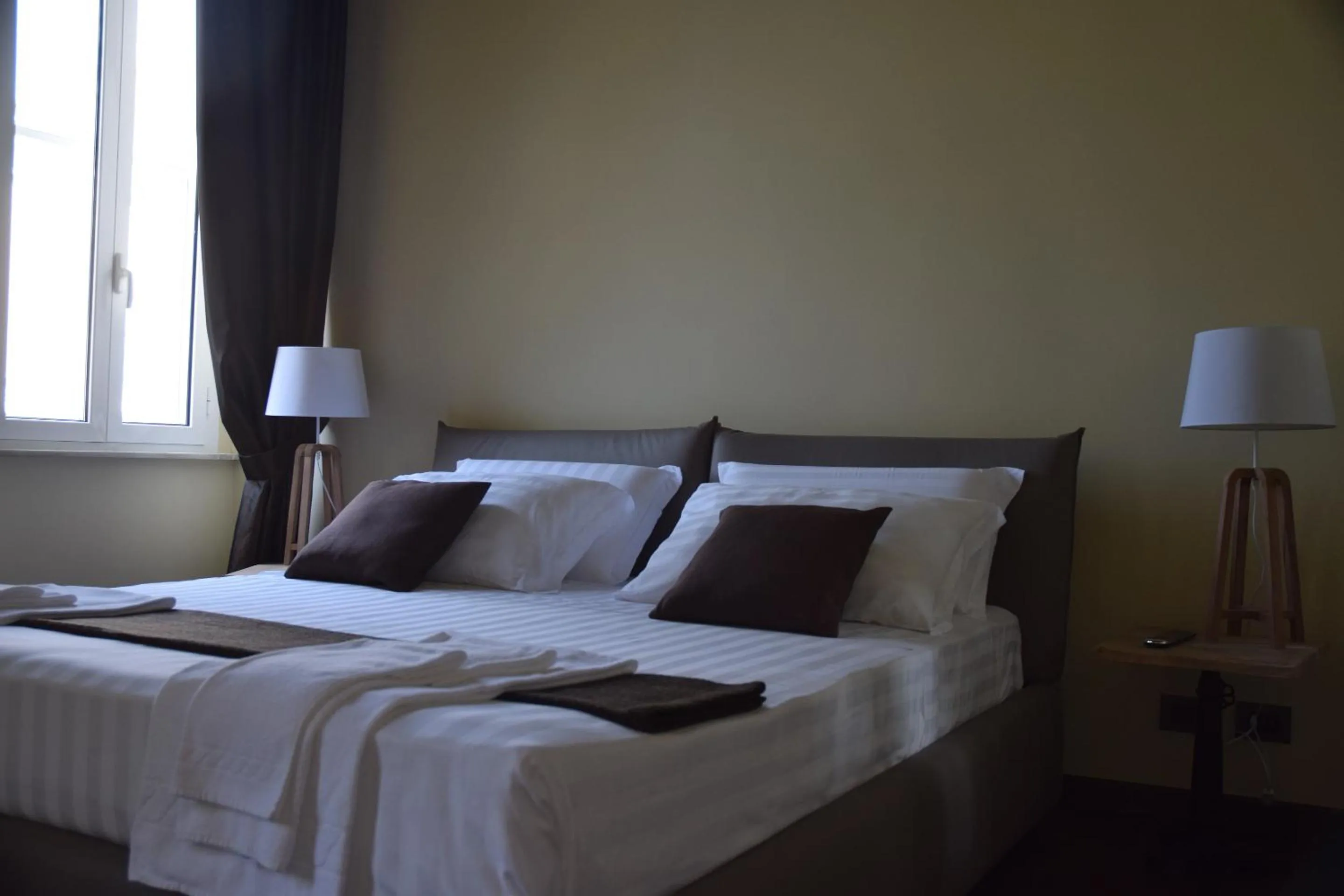 Bed in Domus Corsini