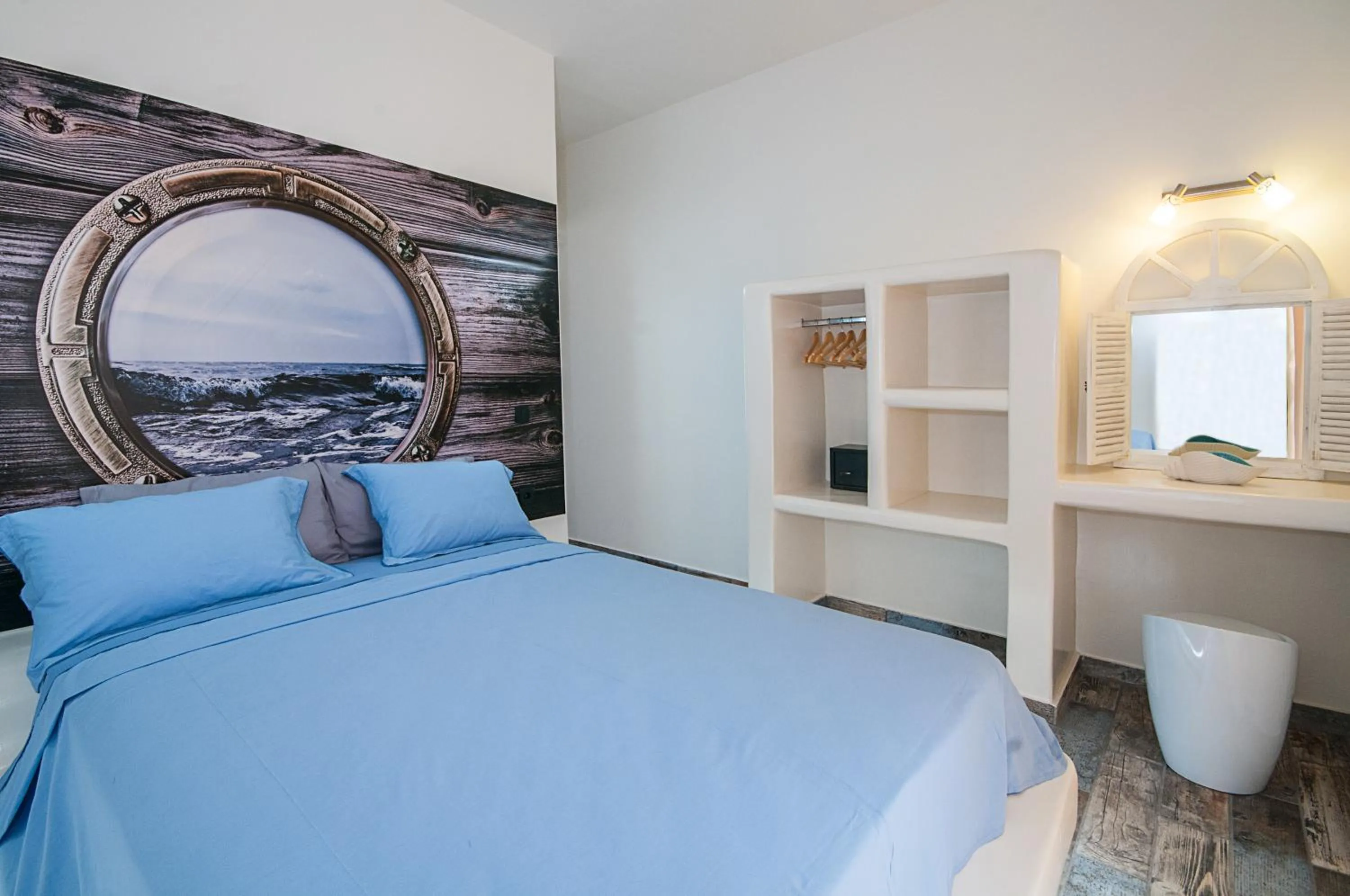 Bedroom, Bed in Blue Dream - Santorini