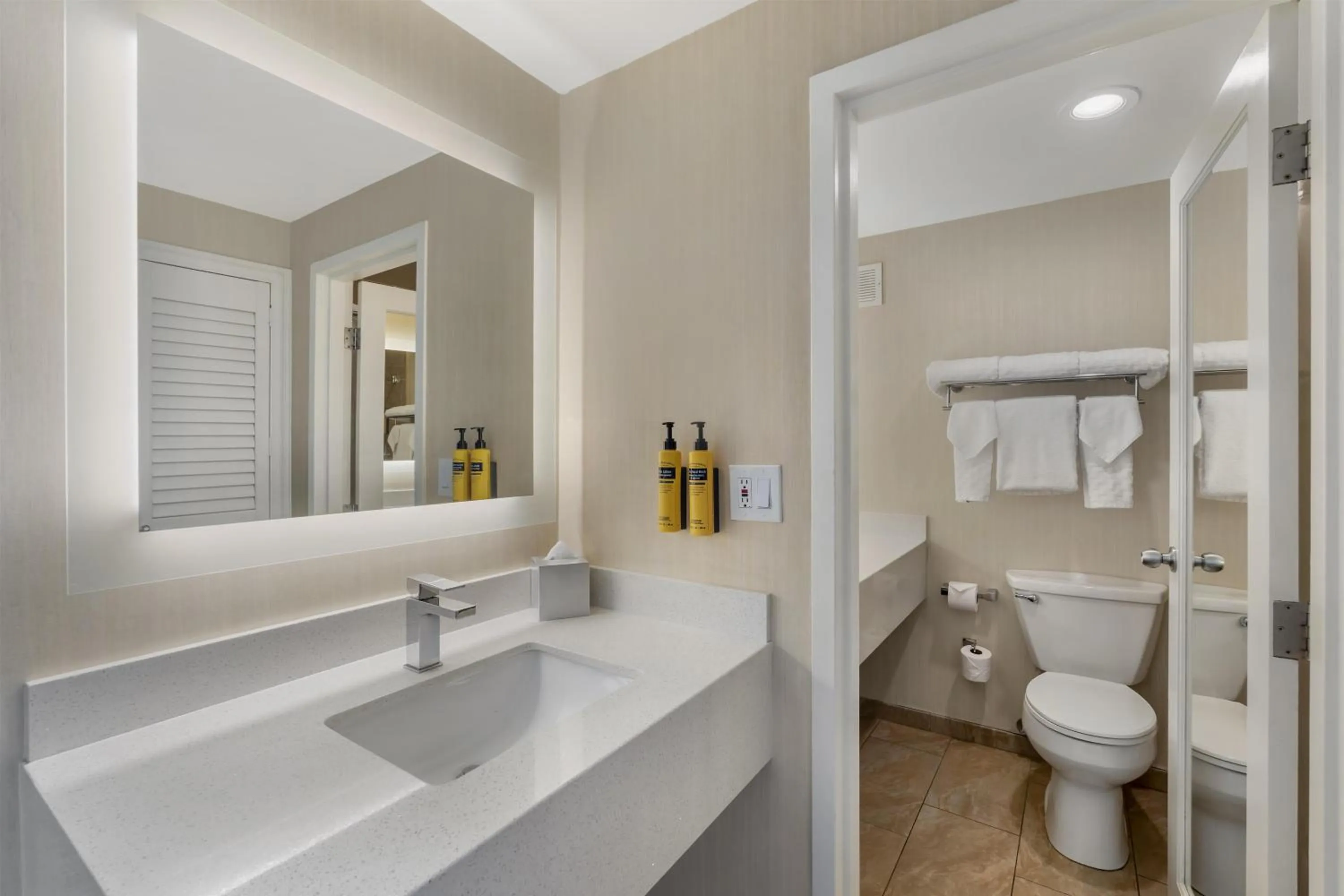 Bathroom in Best Western Plus Carriage Inn