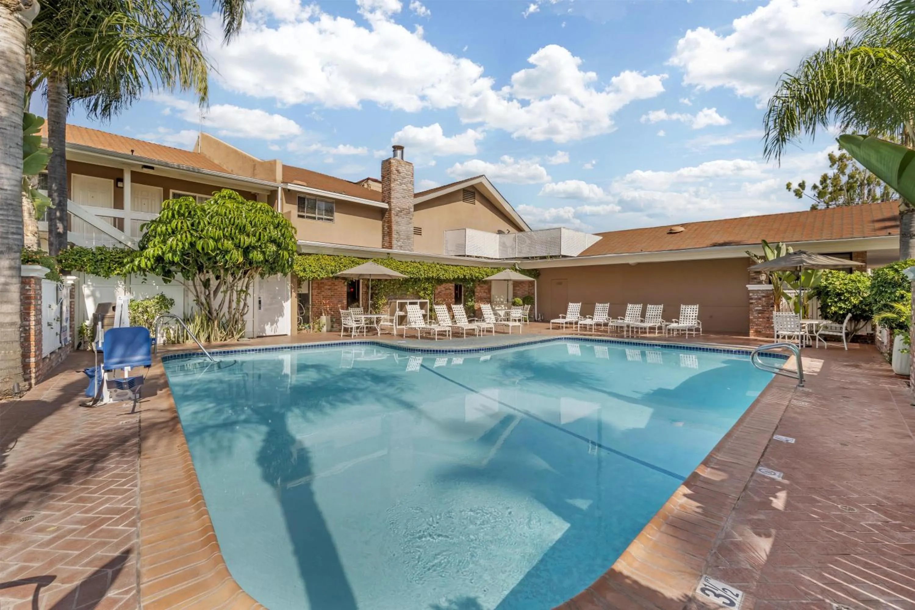 Pool view in Best Western Plus Carriage Inn