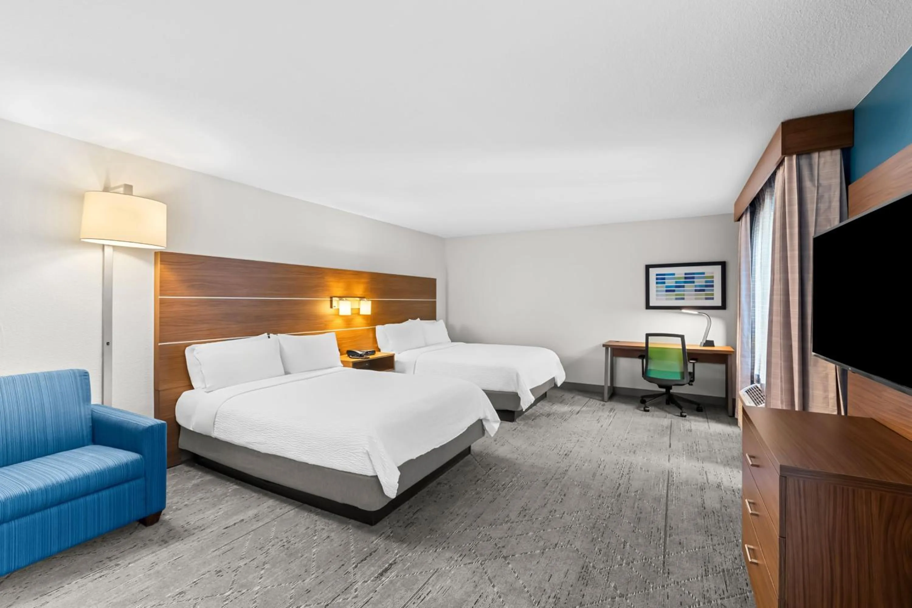 Photo of the whole room, Bed in Holiday Inn Express & Suites Austin SW - Sunset Valley by IHG Hotel