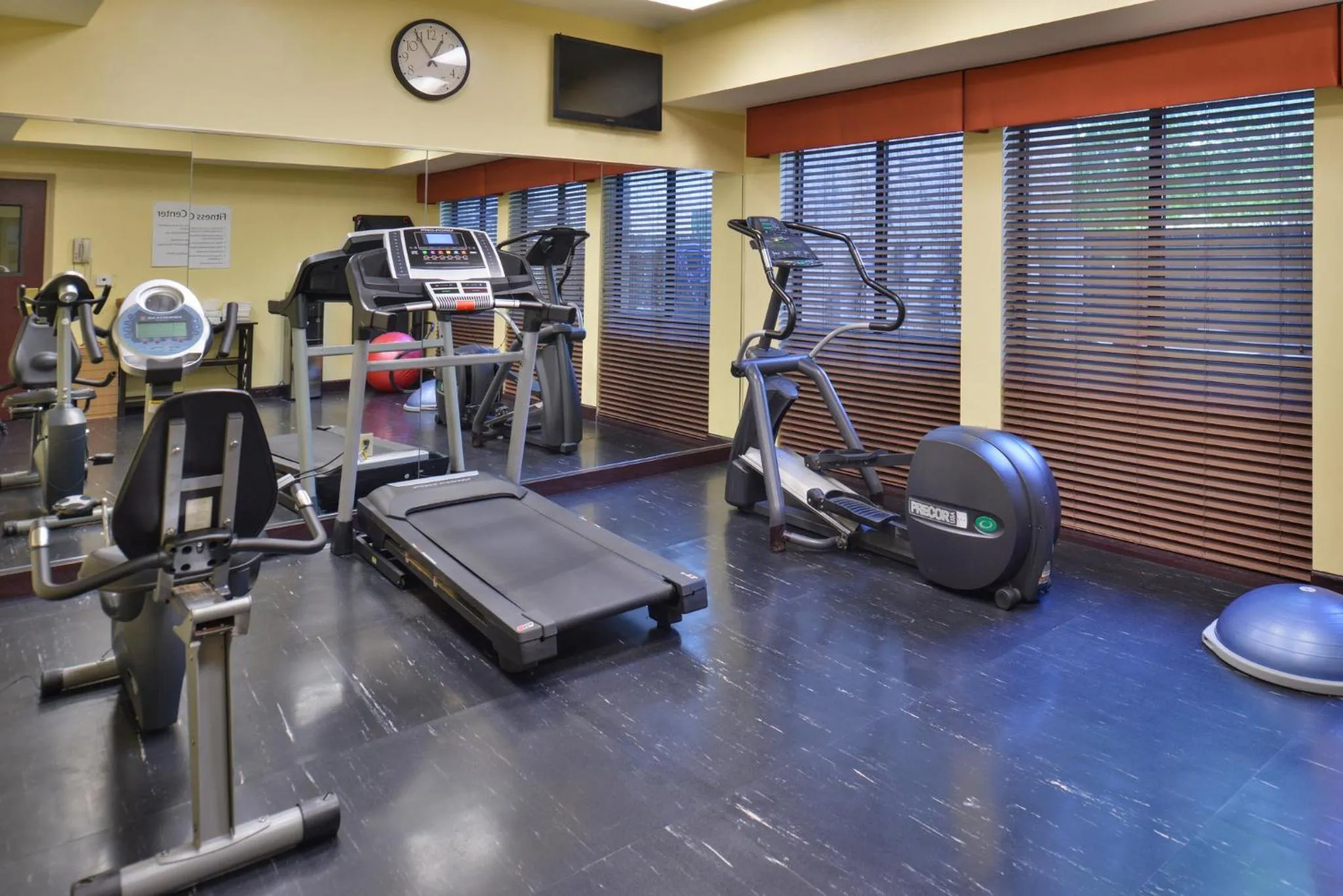 Spa and wellness centre/facilities in Holiday Inn Express & Suites Austin SW - Sunset Valley by IHG Hotel