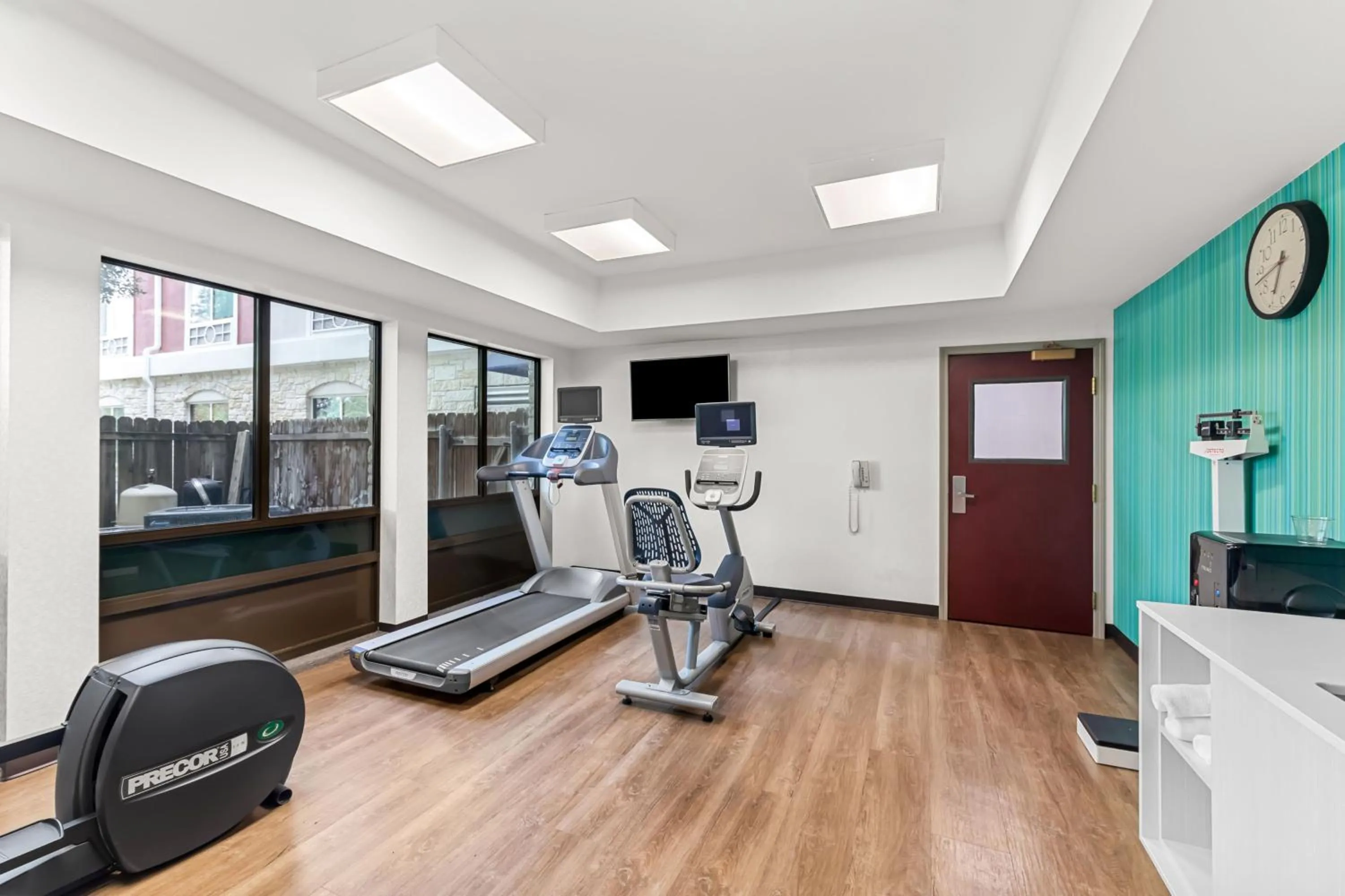 Spa and wellness centre/facilities in Holiday Inn Express & Suites Austin SW - Sunset Valley by IHG Hotel