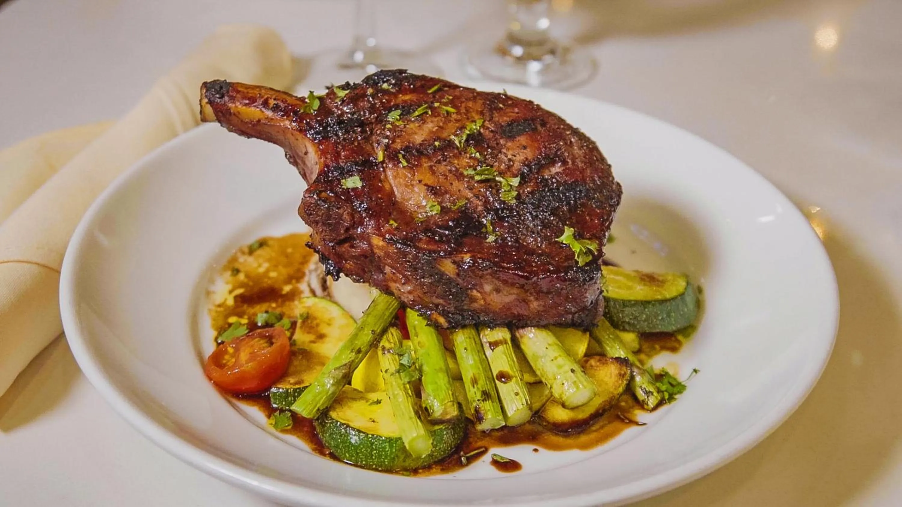 Food in The Commerce Casino & Hotel