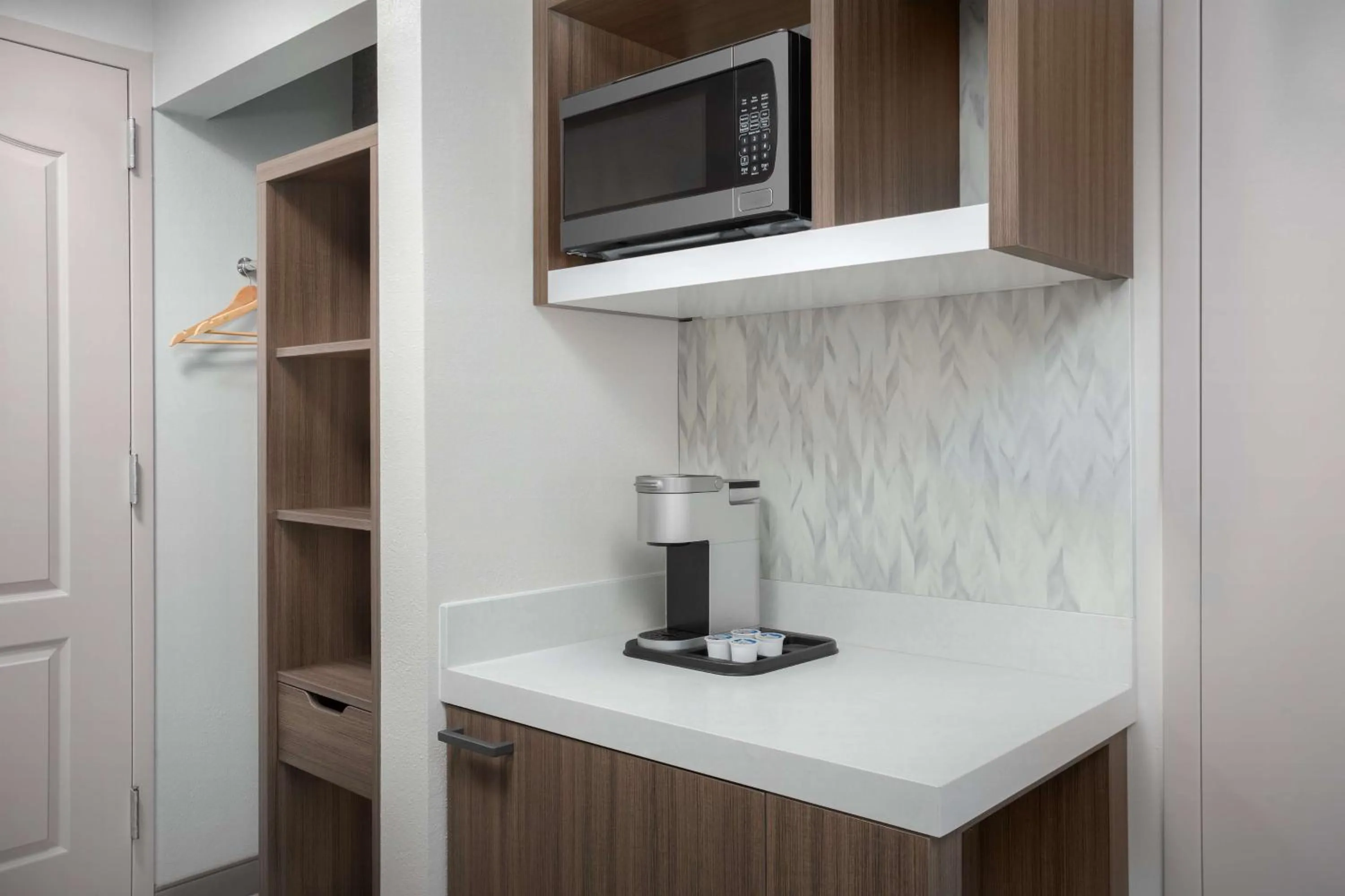 Photo of the whole room in Hilton Garden Inn Tuscaloosa