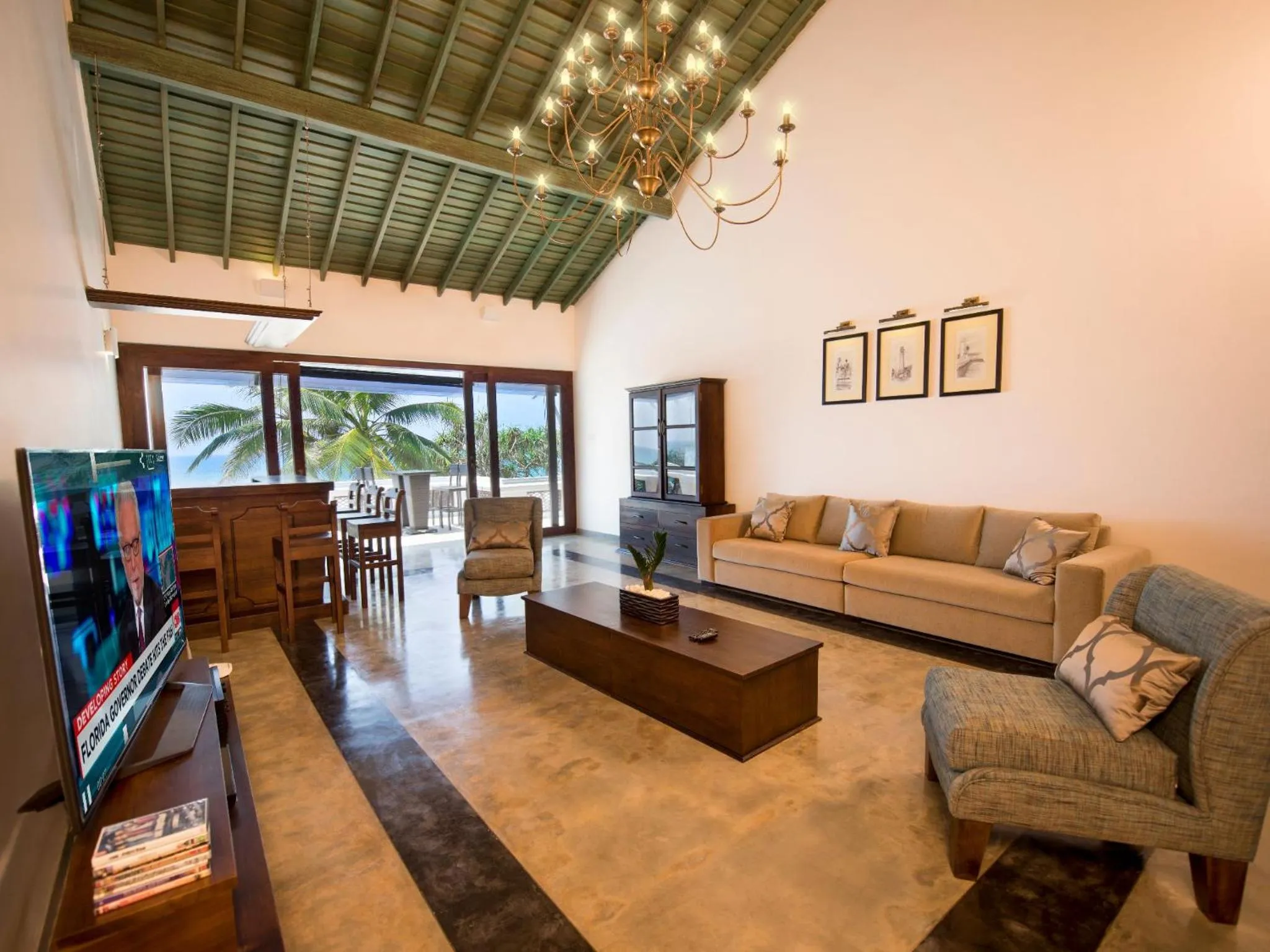 Communal lounge/ TV room in Villa 46