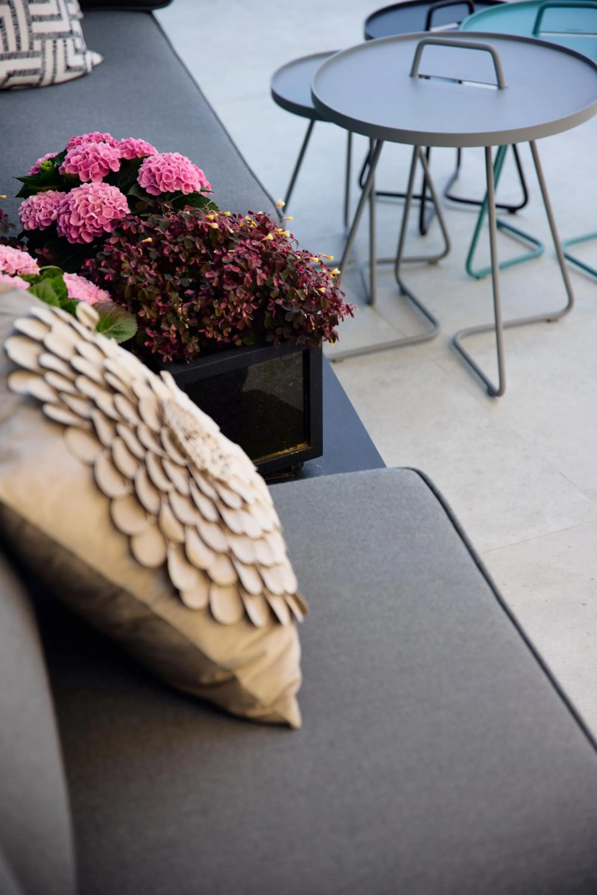 Seating area in Avalon Hotel