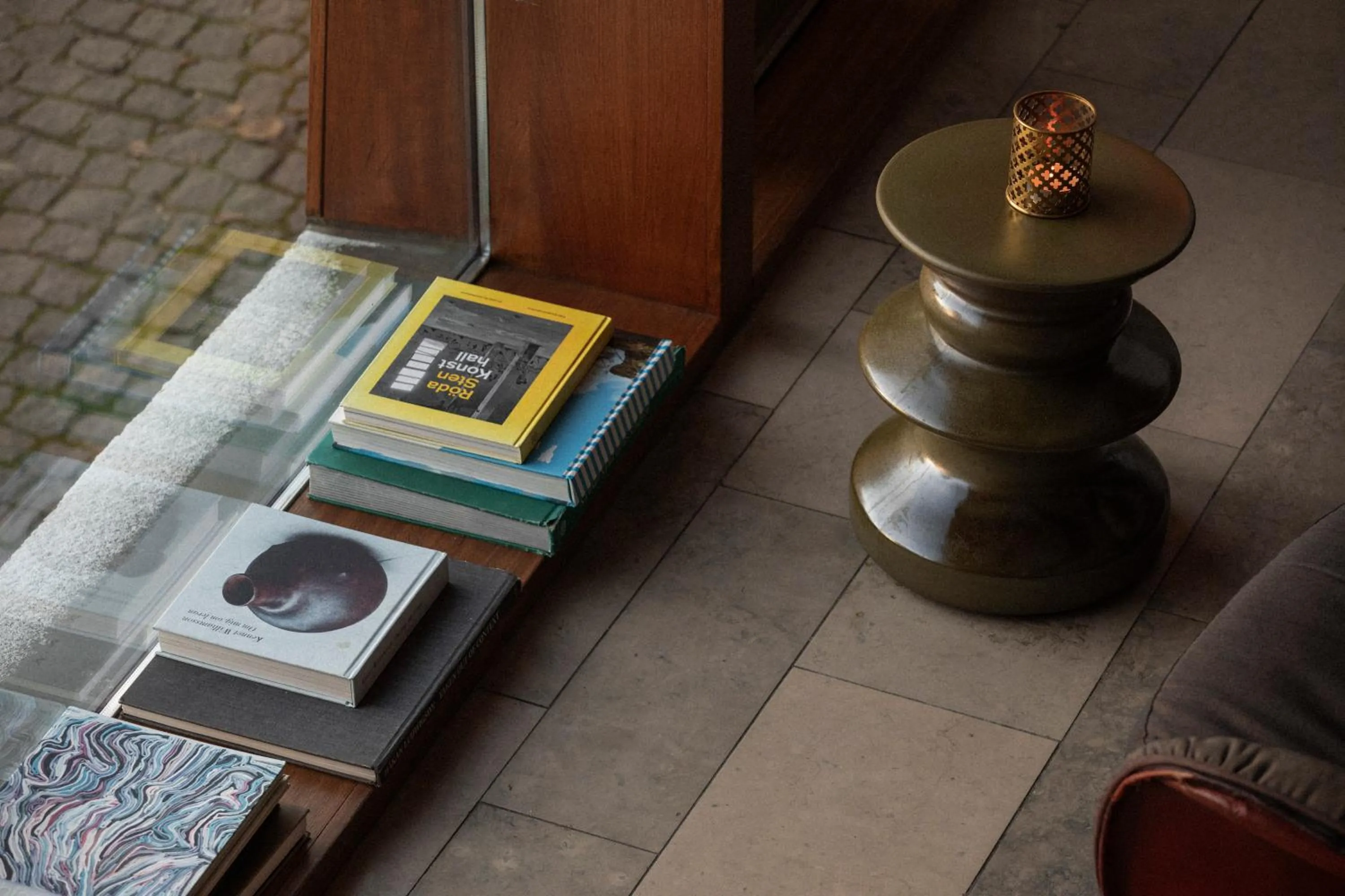 Lobby or reception in Avalon Hotel