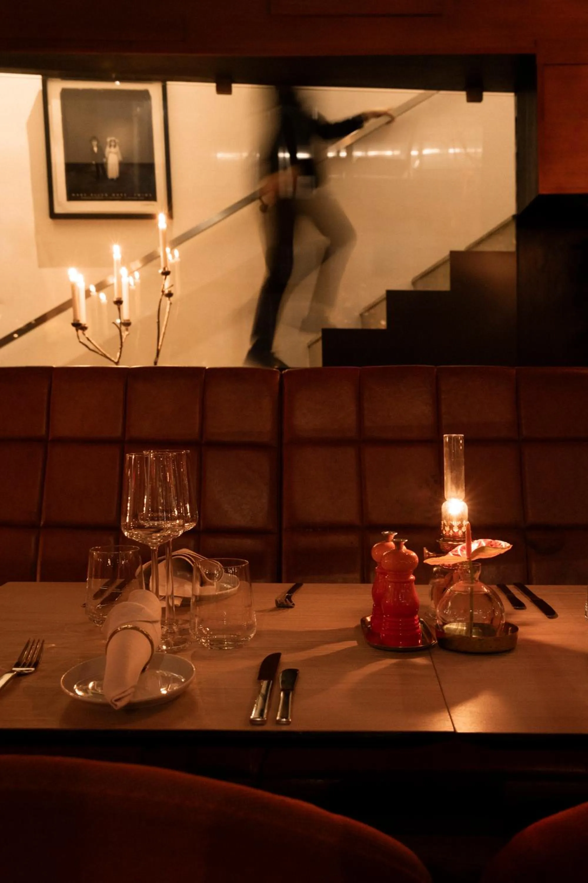 Restaurant/places to eat in Avalon Hotel