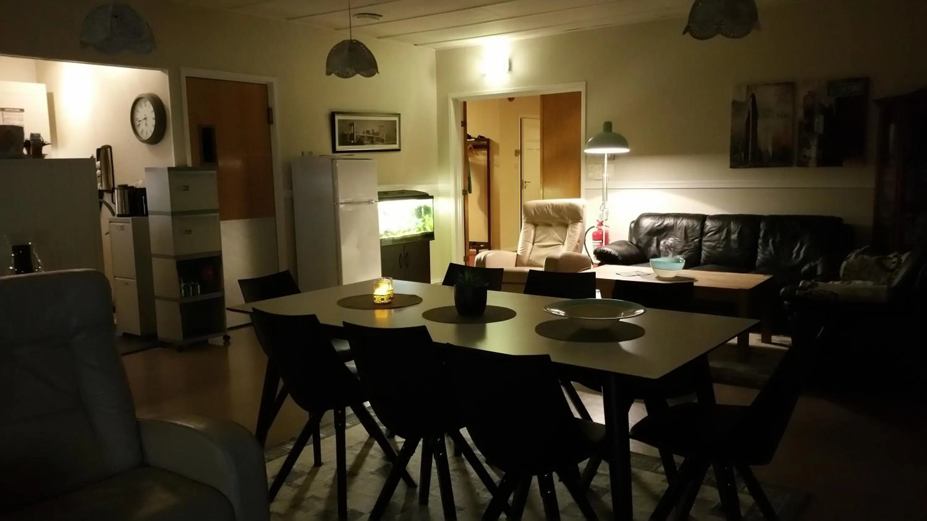 Communal lounge/ TV room in Hansnes Havfiske