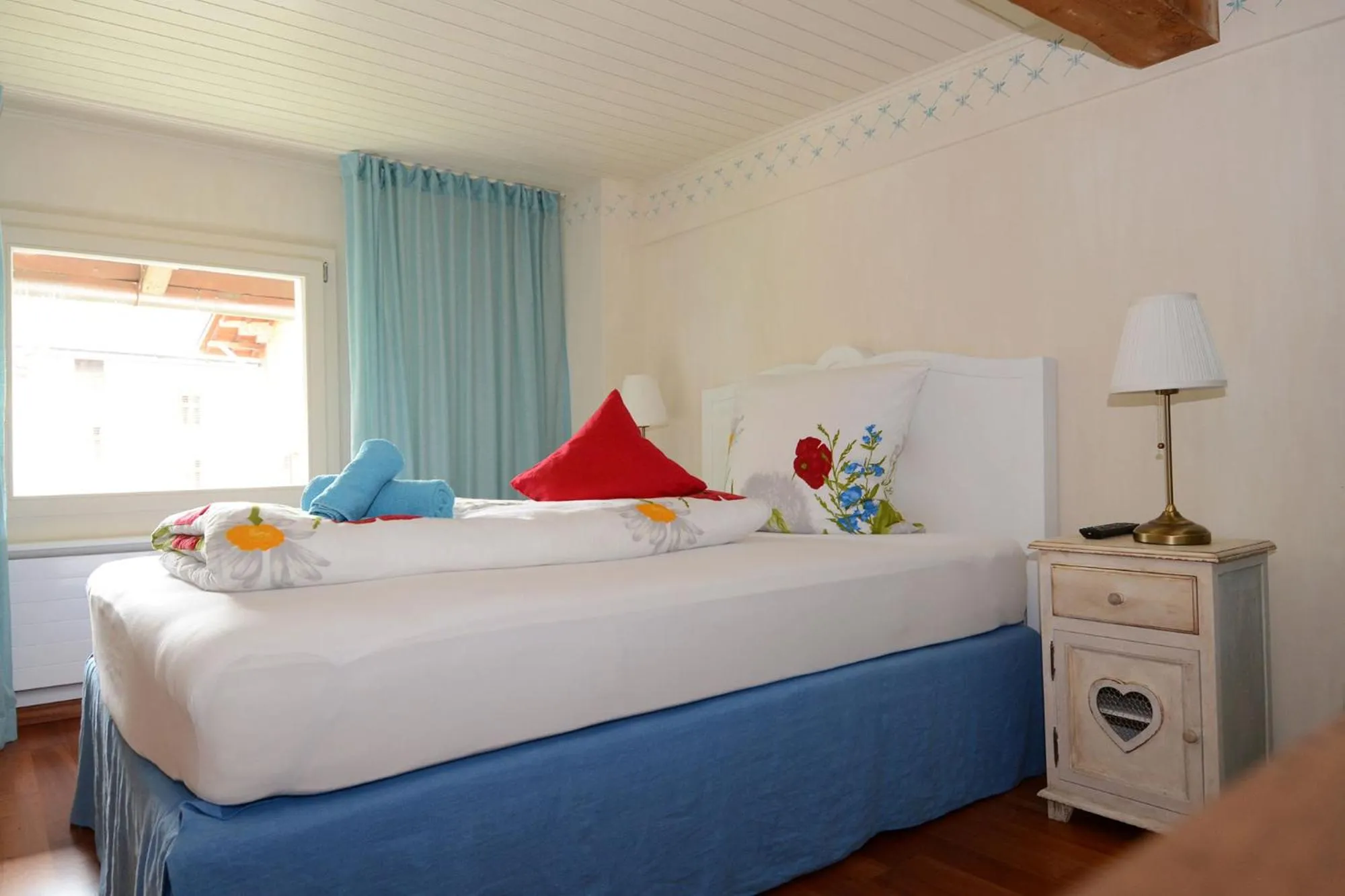 Photo of the whole room, Bed in Ustria Crusch Alva