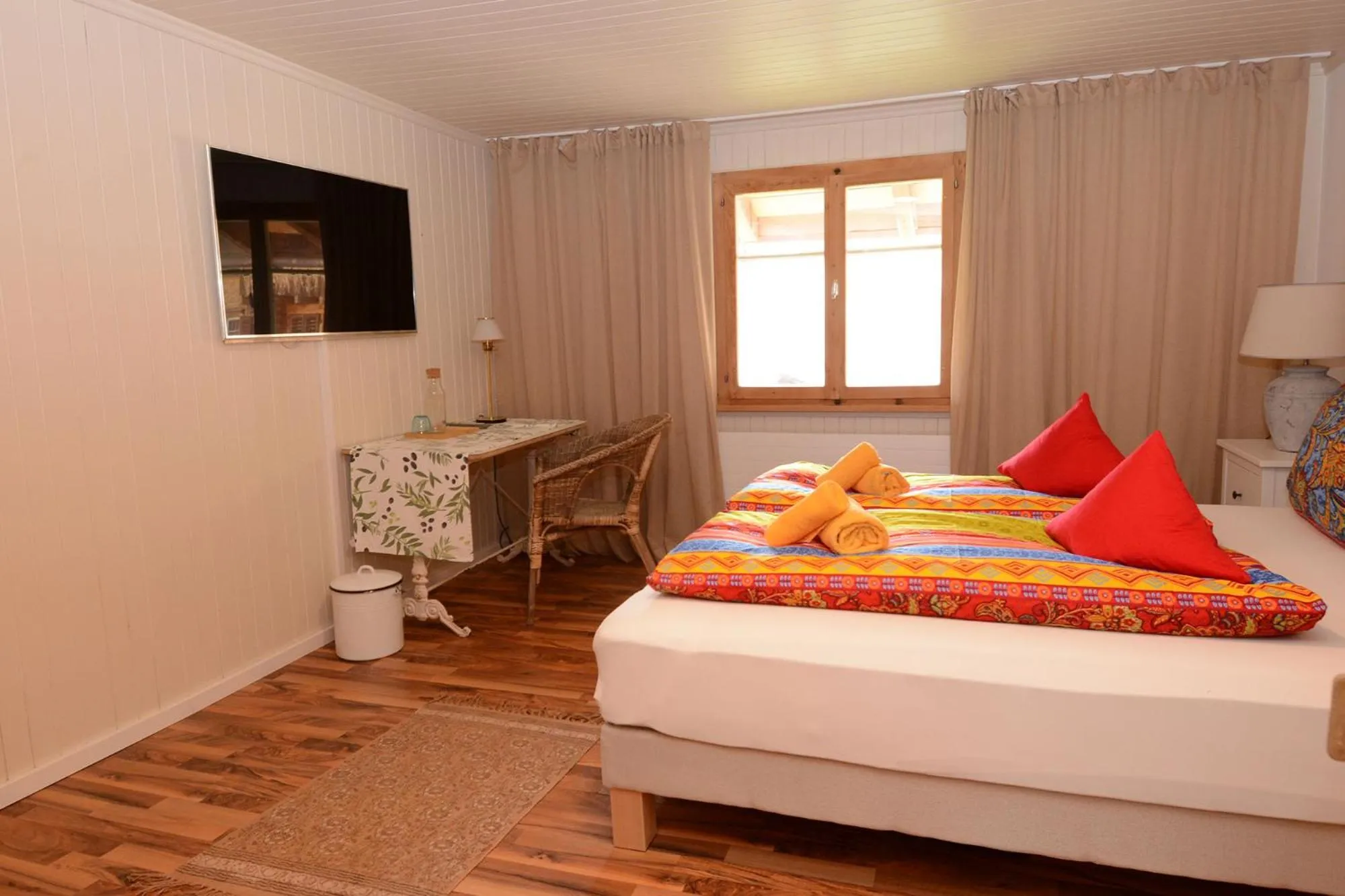 Photo of the whole room, Bed in Ustria Crusch Alva