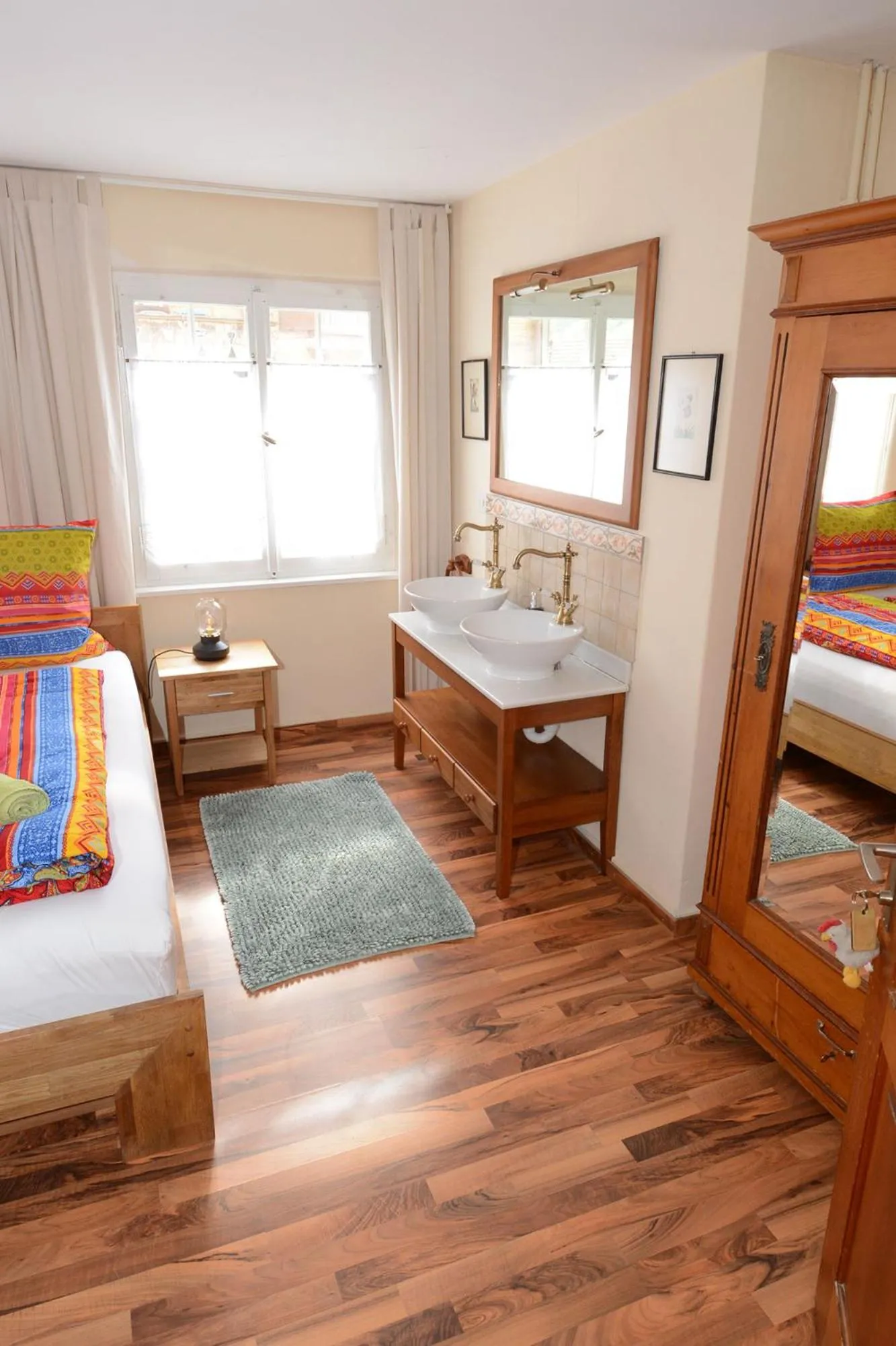 Photo of the whole room, Bed in Ustria Crusch Alva