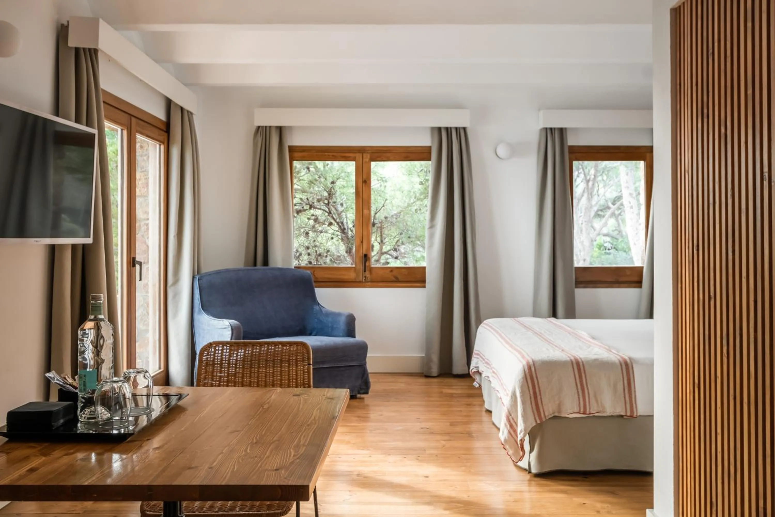 Bed in BYPILLOW Cap Sa Sal