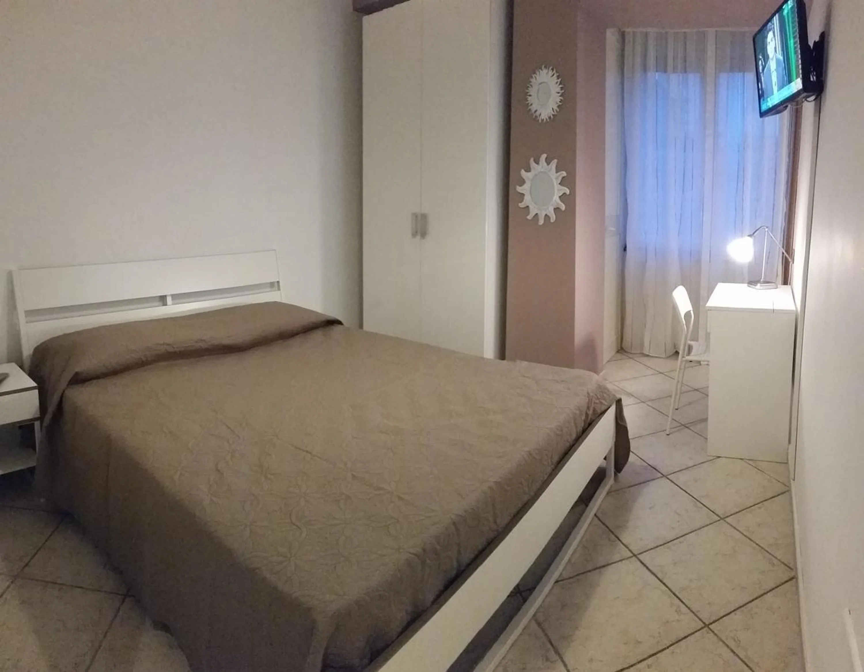 Bedroom, Bed in B&B Aminei Metrò