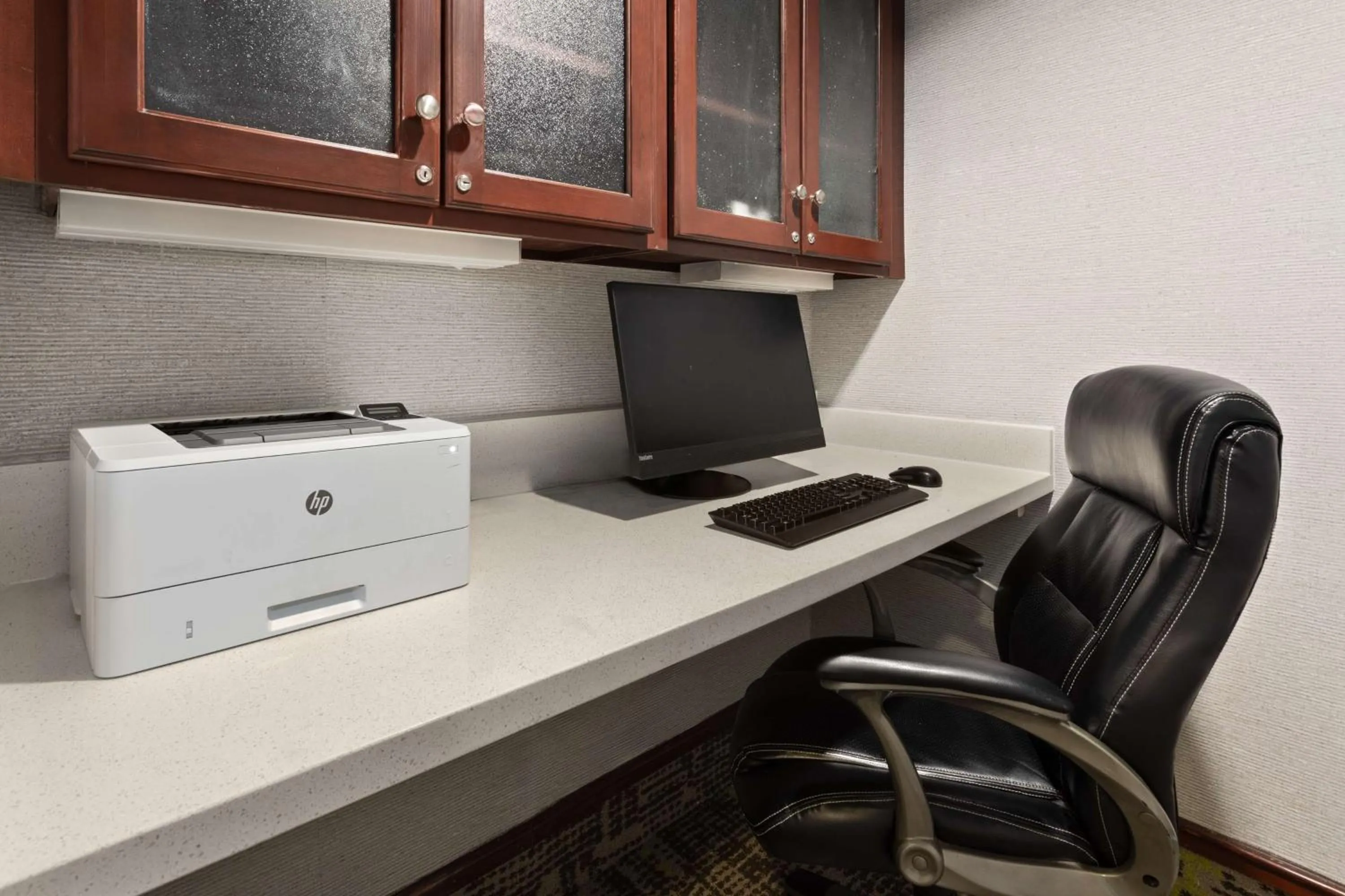 Business facilities in Hampton Inn & Suites Scottsburg
