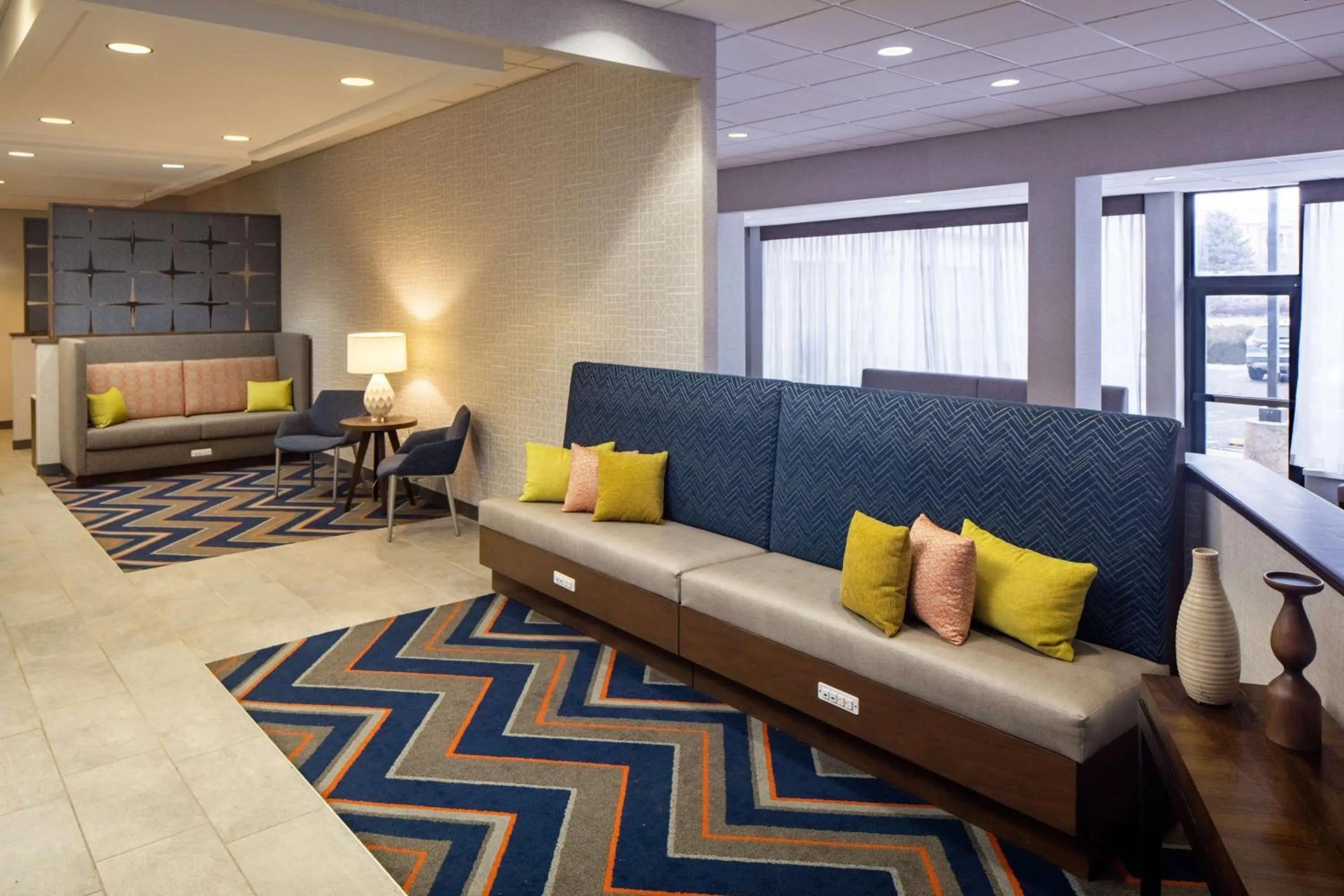 Lobby or reception in Hampton Inn & Suites Parker