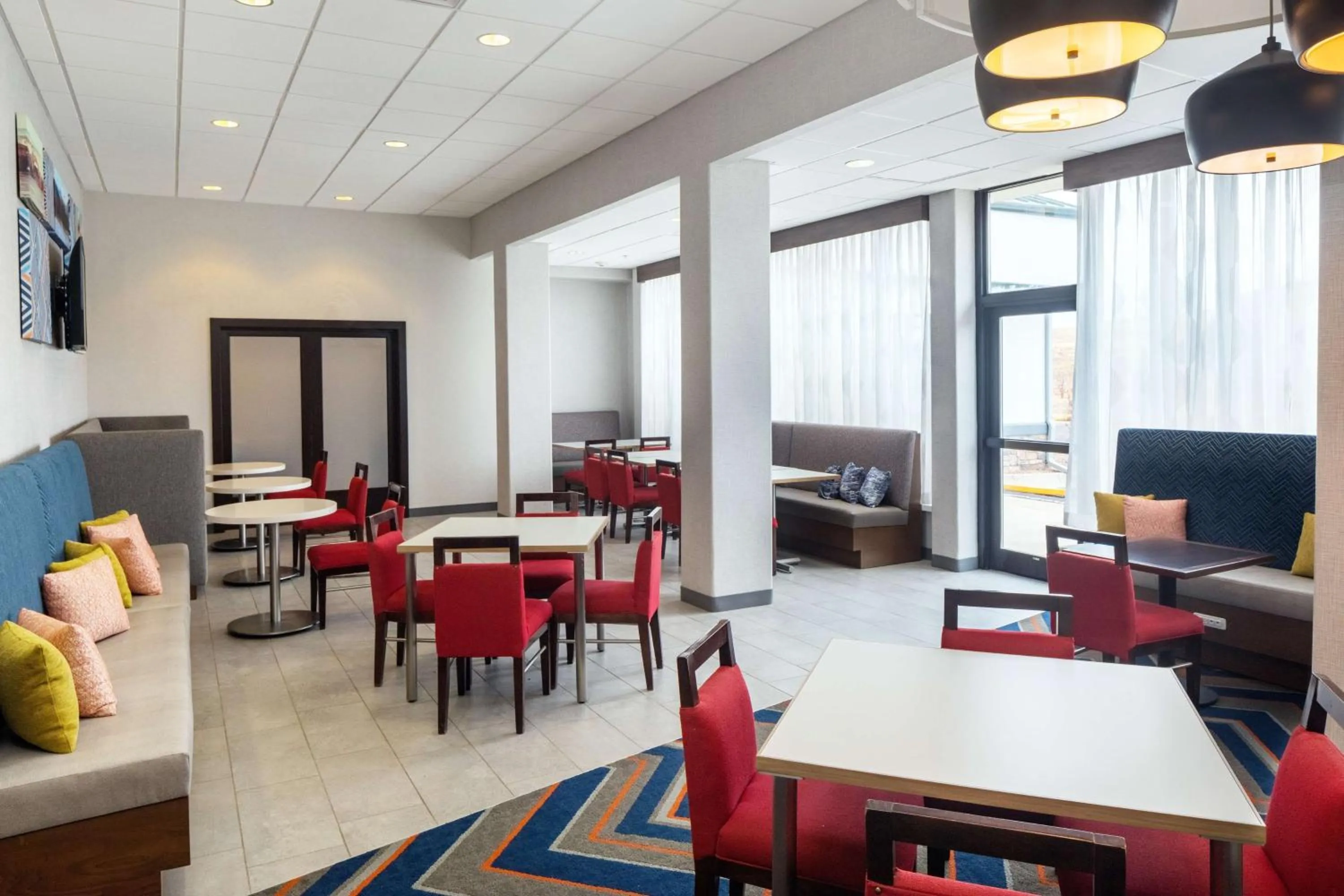 Lobby or reception in Hampton Inn & Suites Parker
