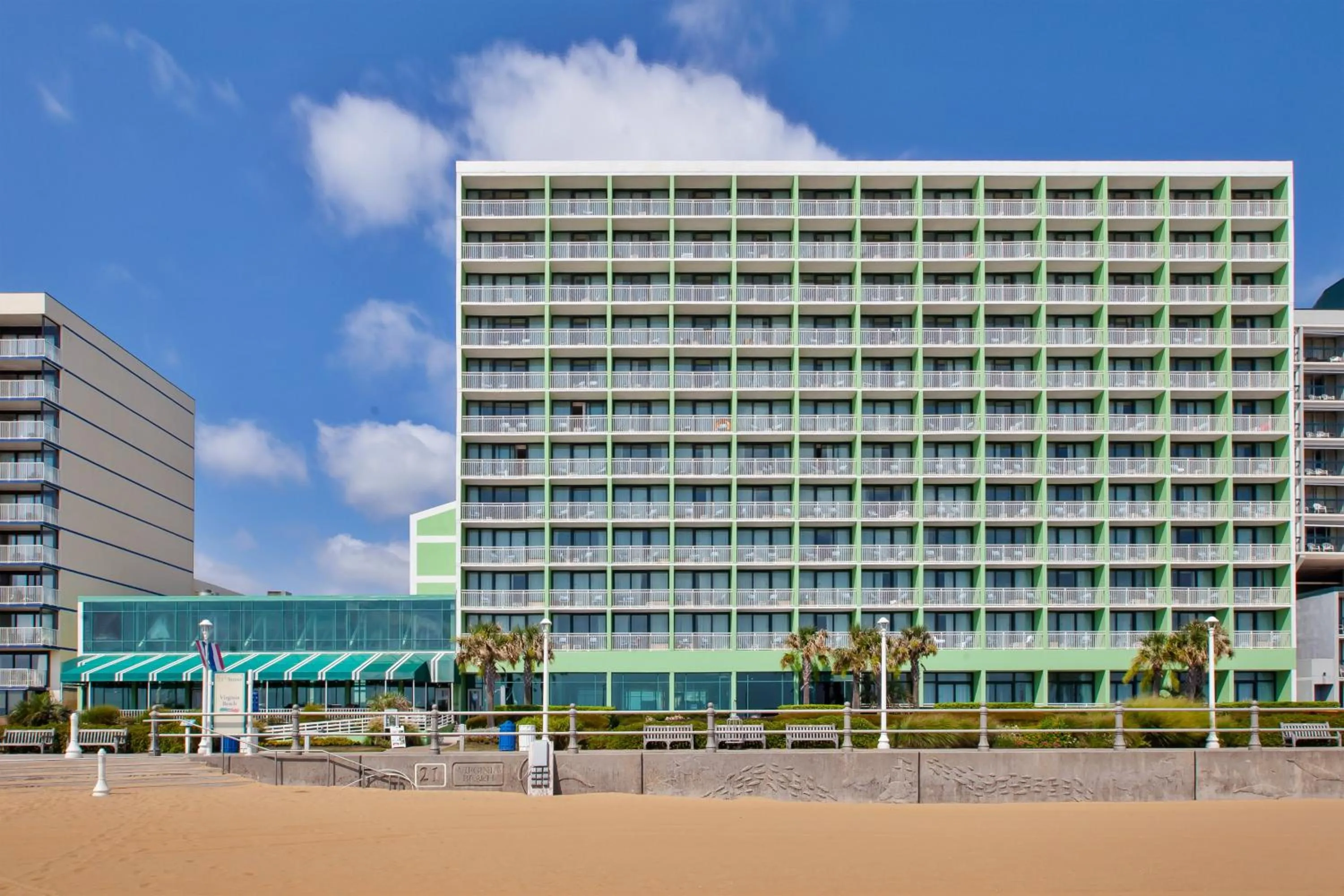 Property building in Holiday Inn Va Beach-Oceanside 21st St by IHG
