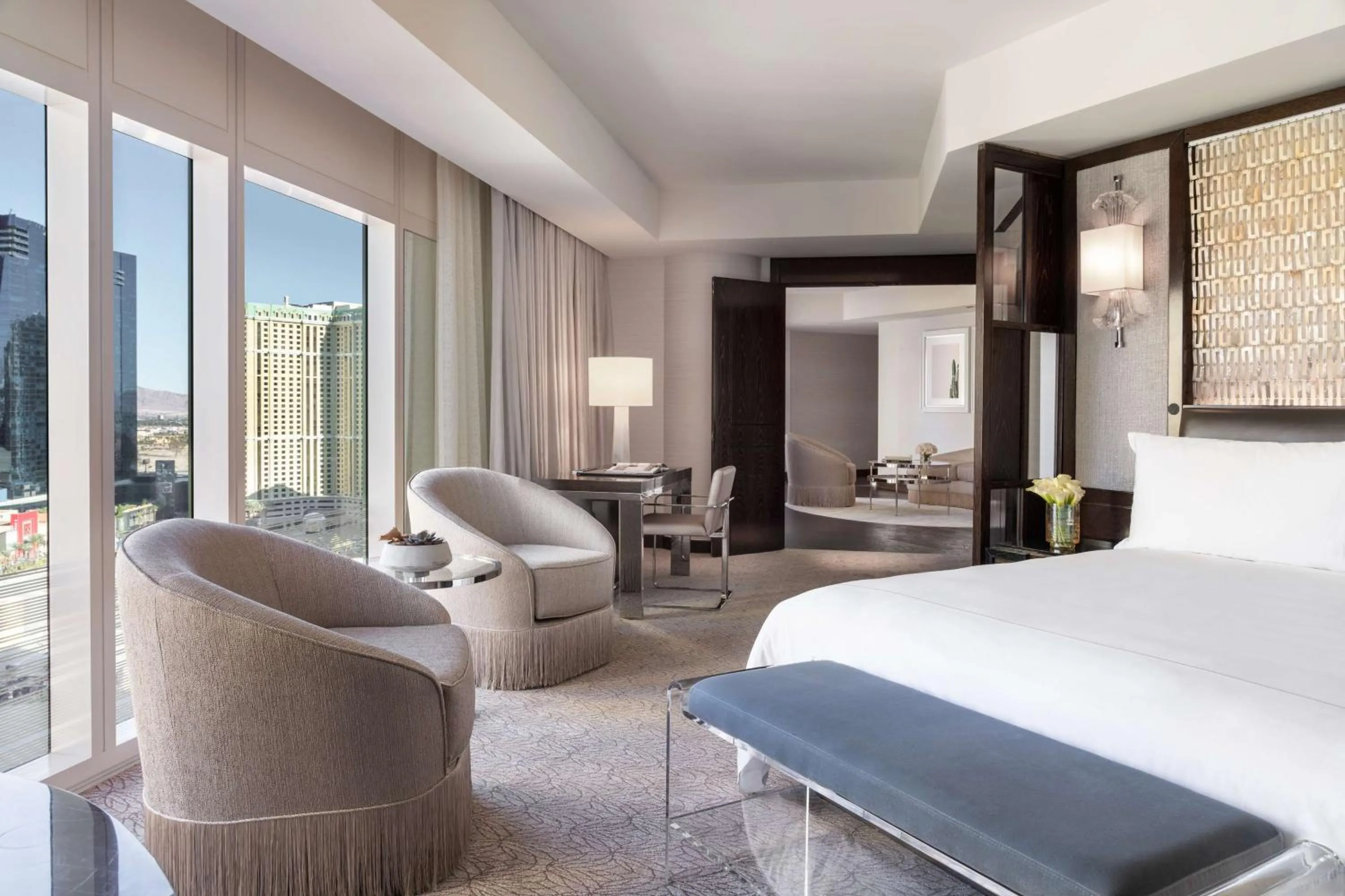 Bedroom, Bed in Waldorf Astoria Las Vegas