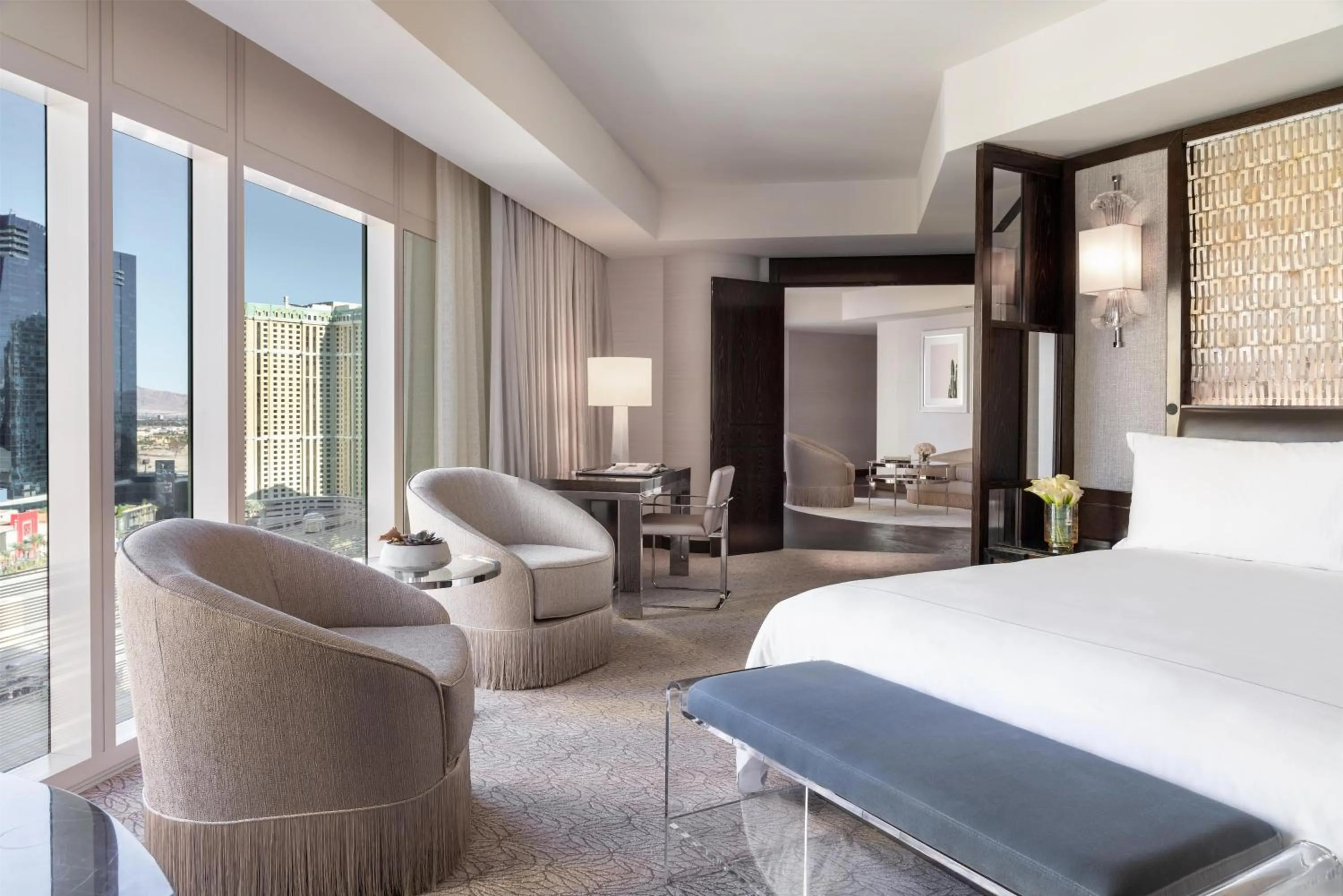 Bedroom, Bed in Waldorf Astoria Las Vegas