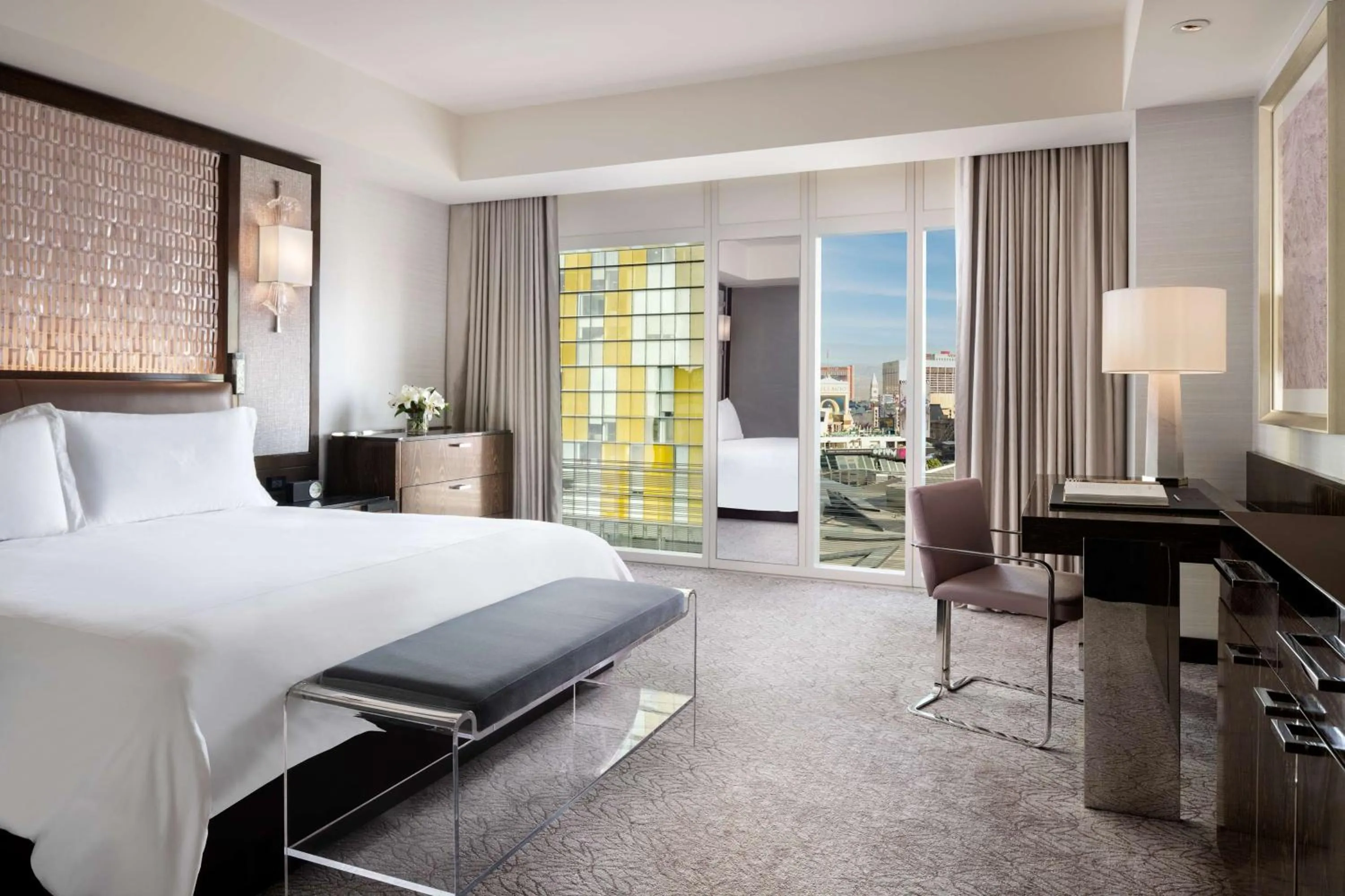 Bedroom, Bed in Waldorf Astoria Las Vegas