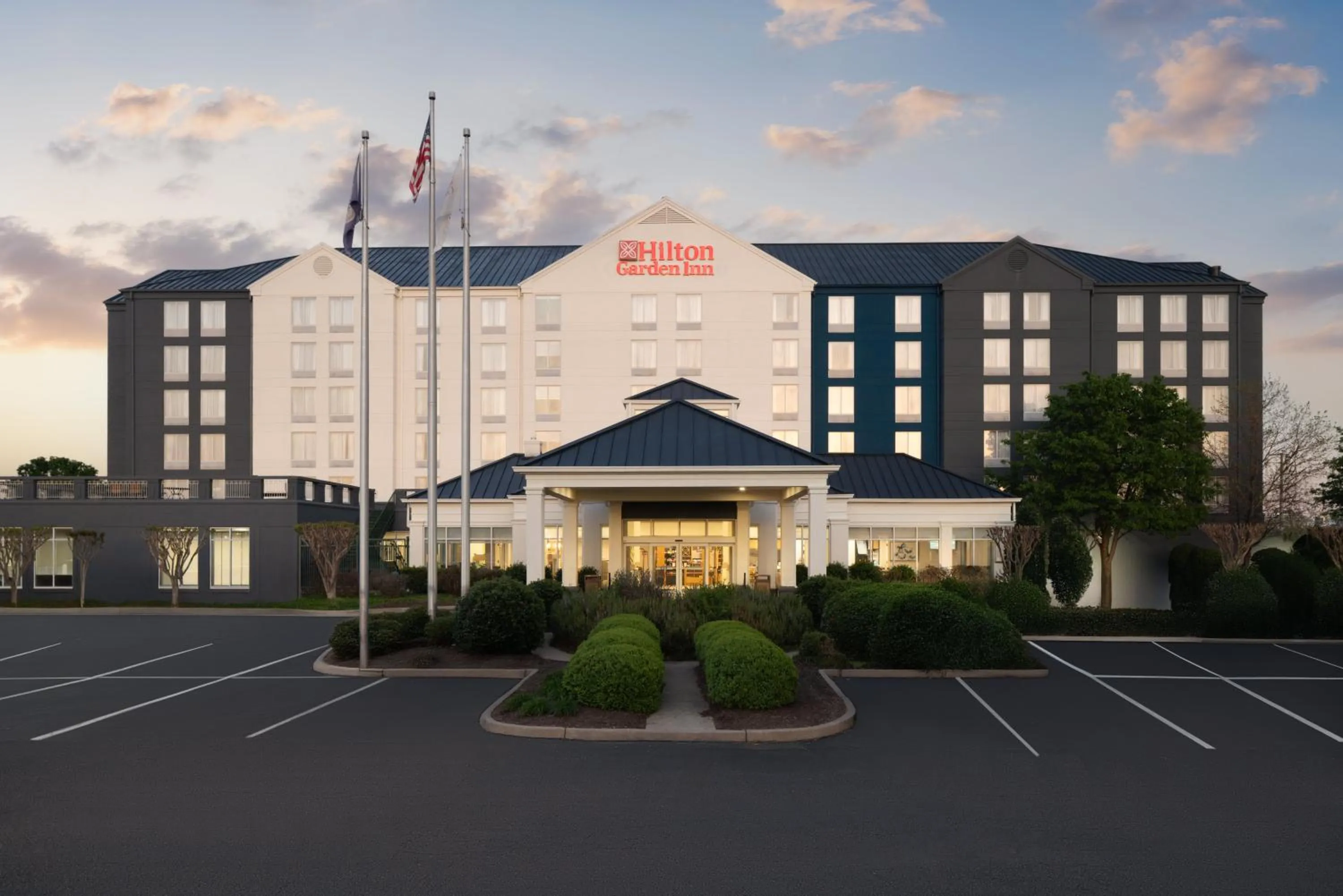 Property building in Hilton Garden Inn Richmond South/Southpark