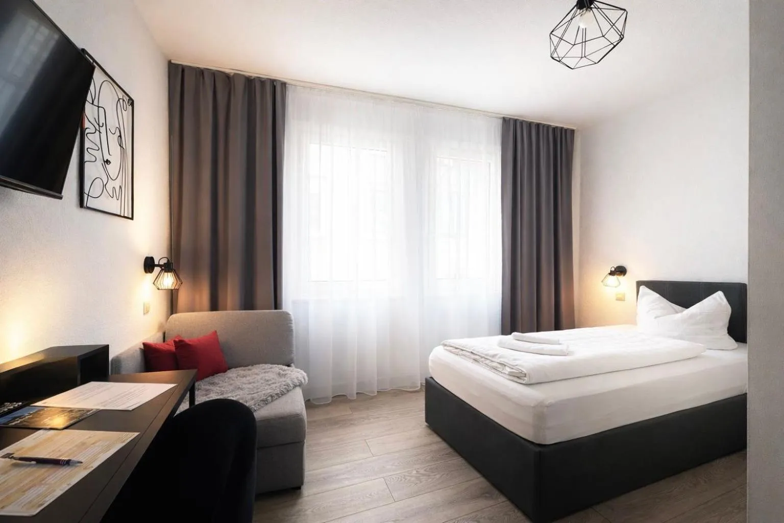 Photo of the whole room, Bed in Gästehaus Kühnle