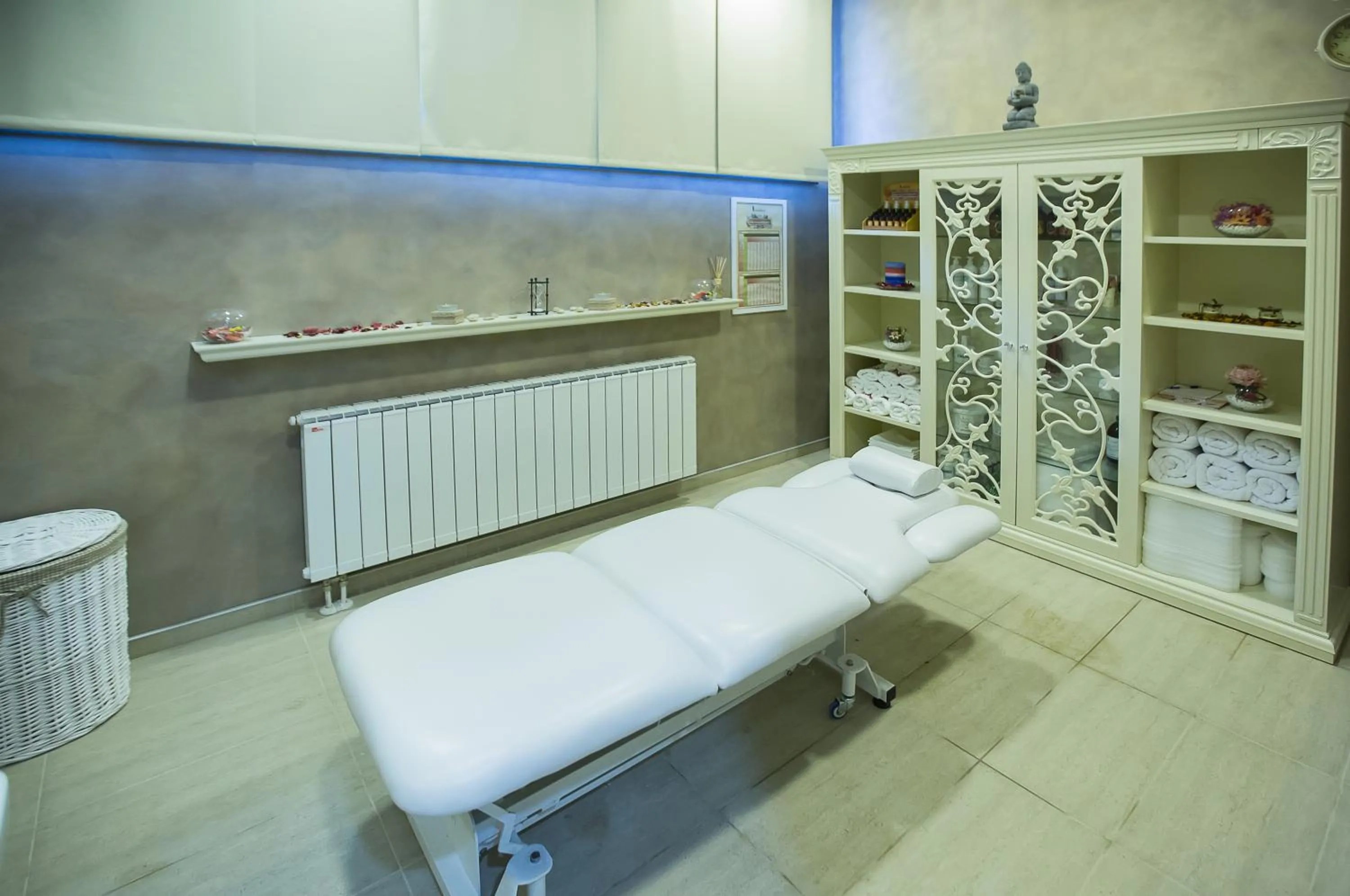 Hot Tub in Hotel Exclusive President