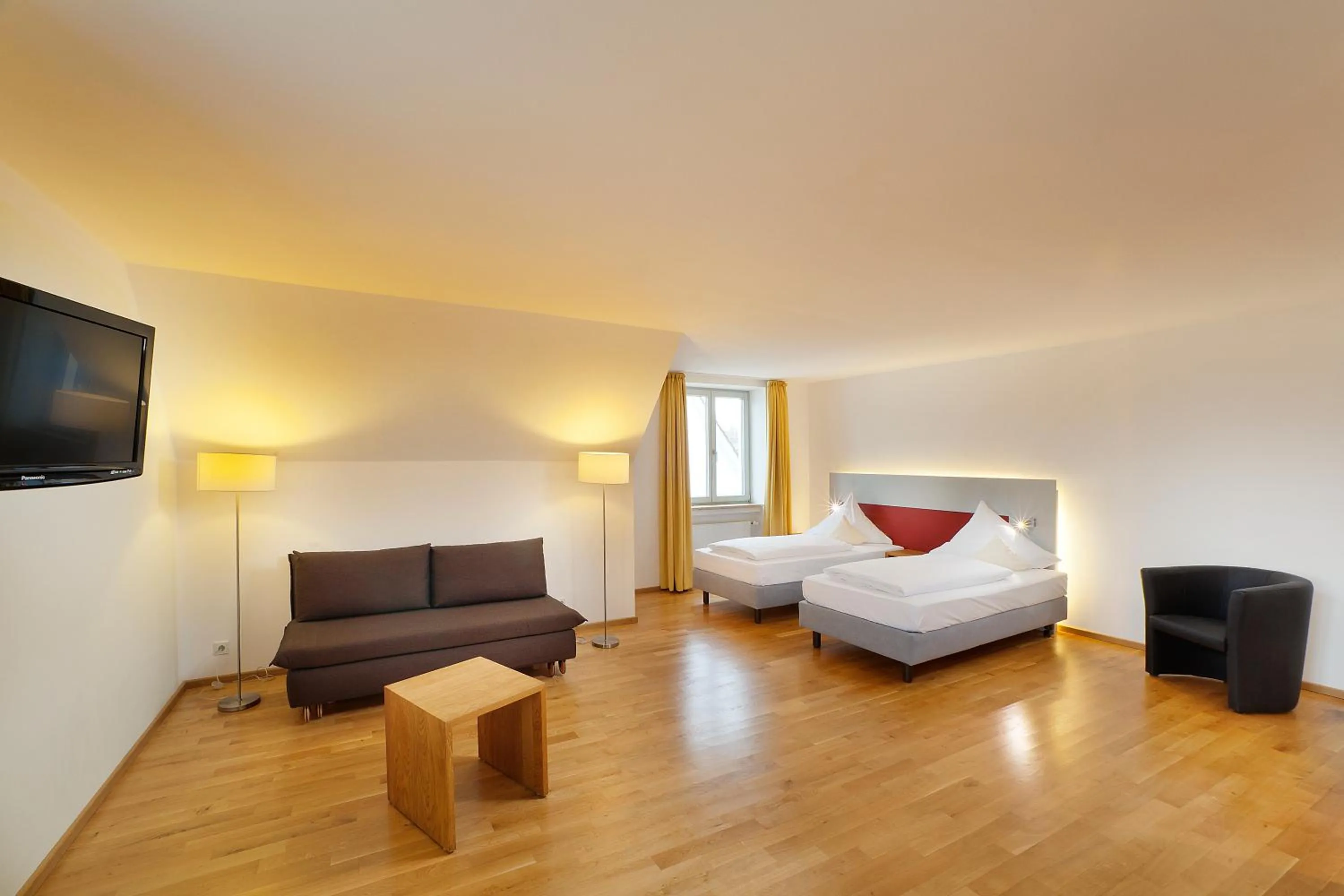 Photo of the whole room, Bed in AKZENT Brauerei Hotel Hirsch