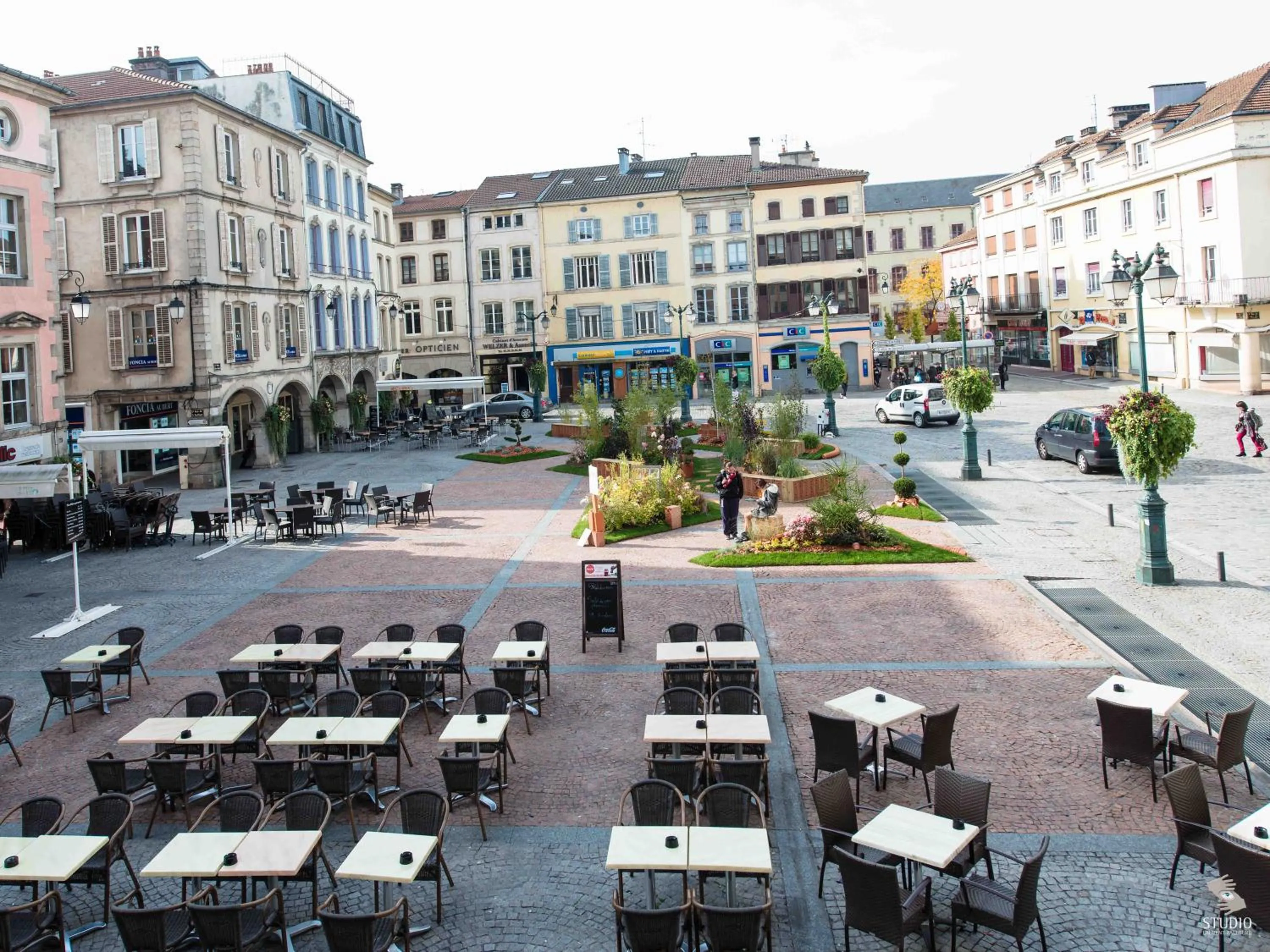 Day in Hotel La Basilique