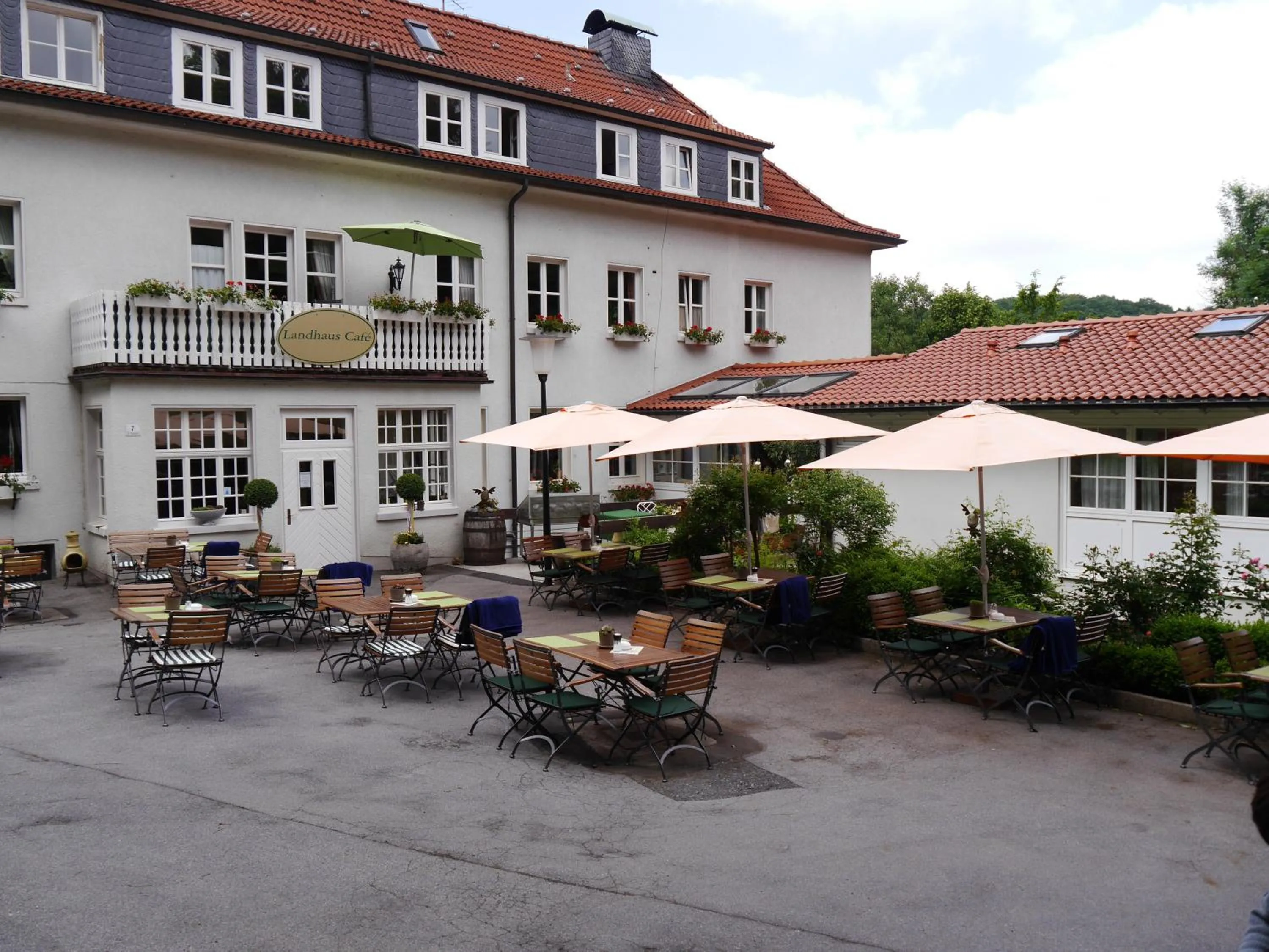 Two-Bedroom Apartment in Haus Honigstal Landhaus Café
