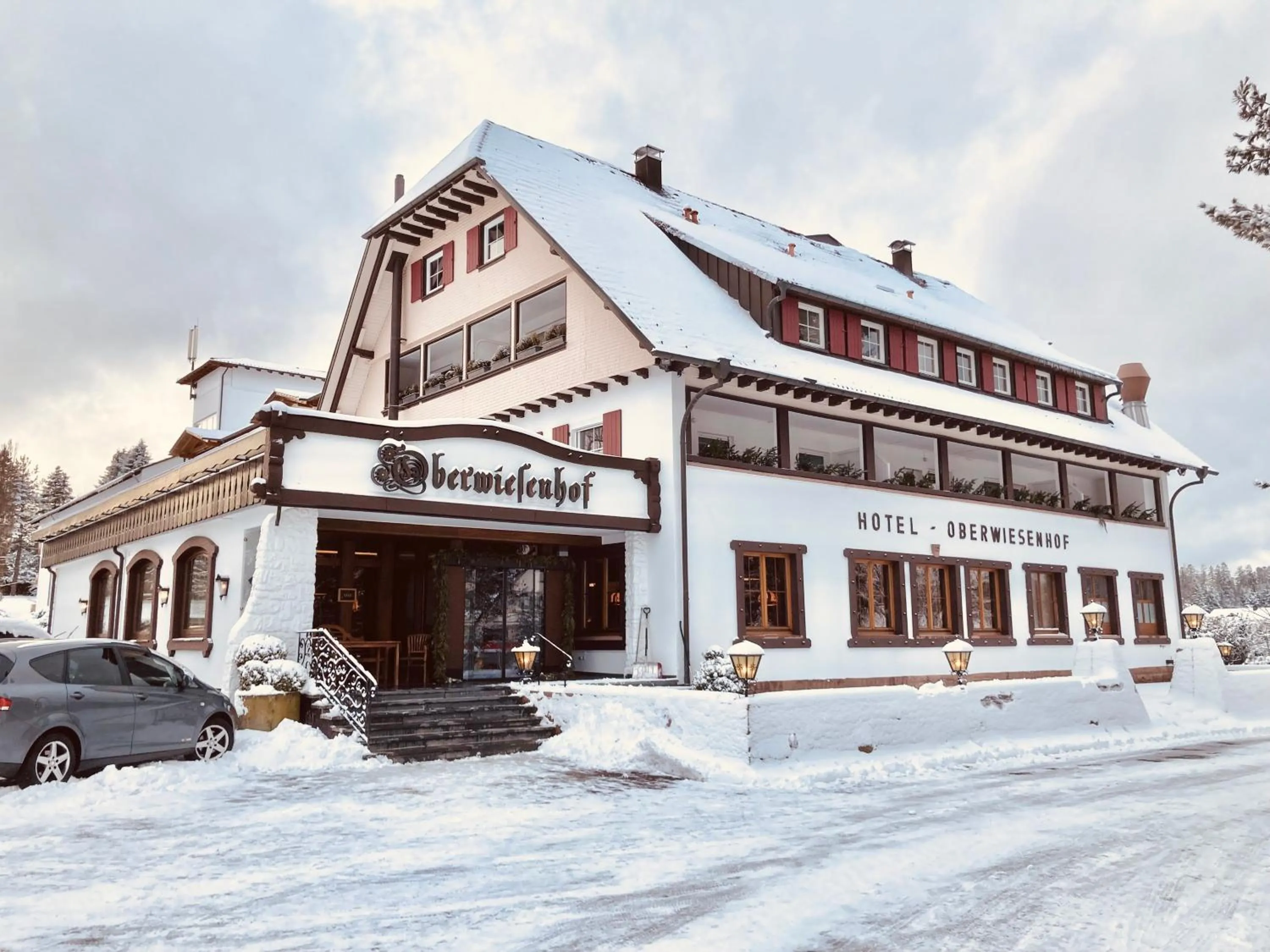 Property building in Schwarzwaldhotel Oberwiesenhof