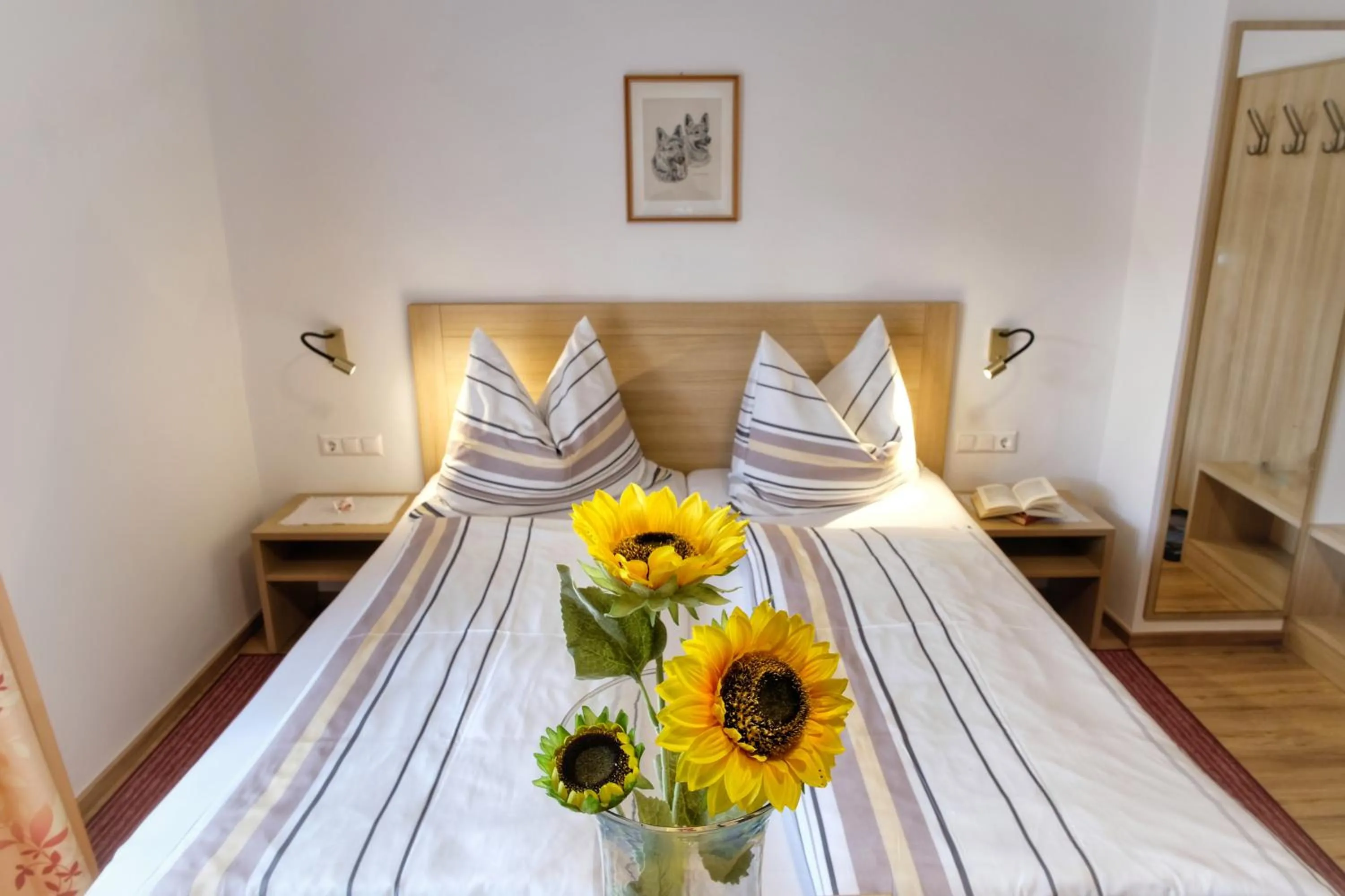 Bed in Haus Lackner am Weissensee in Kärnten