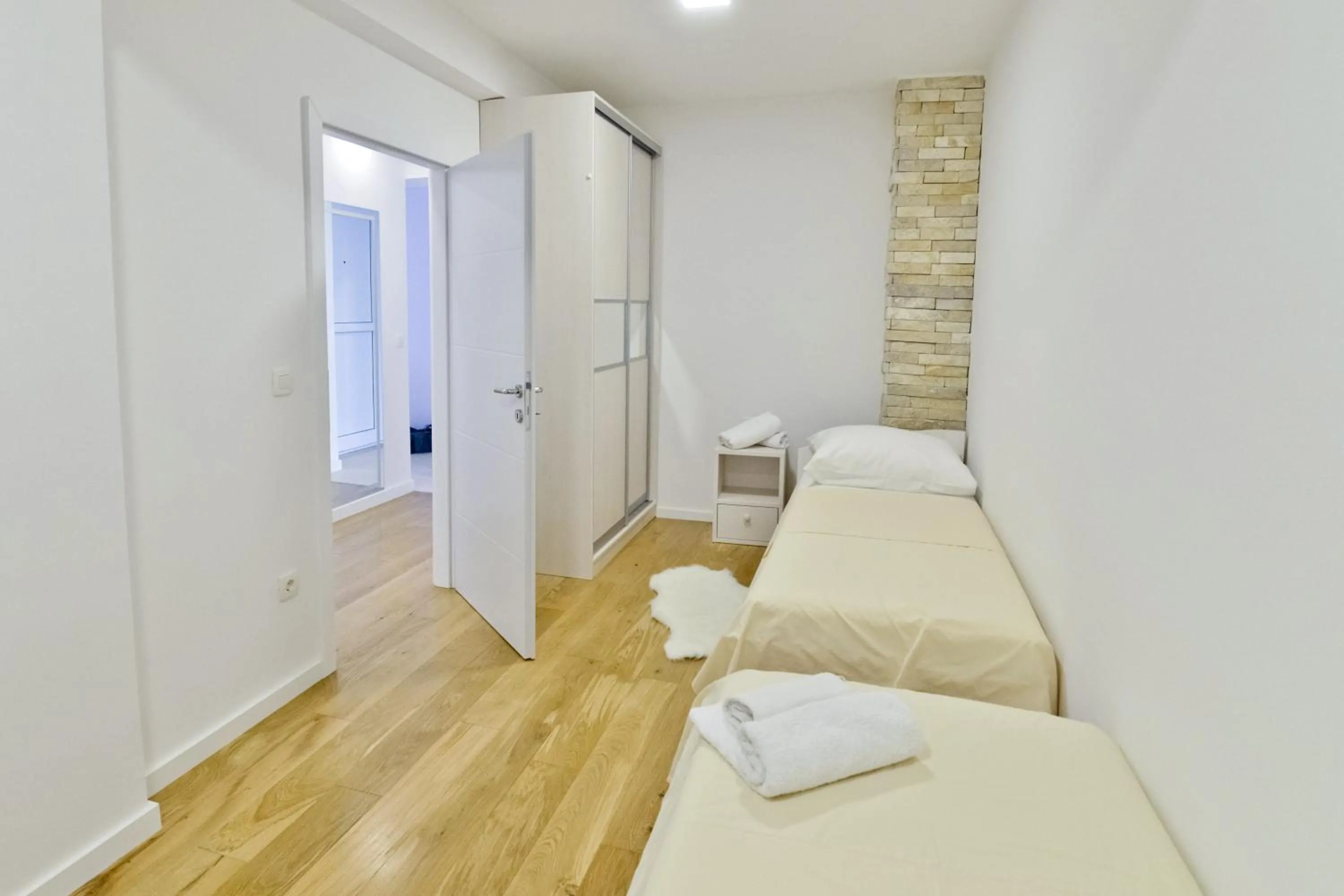 Bedroom in Apartment Domalu Old Town
